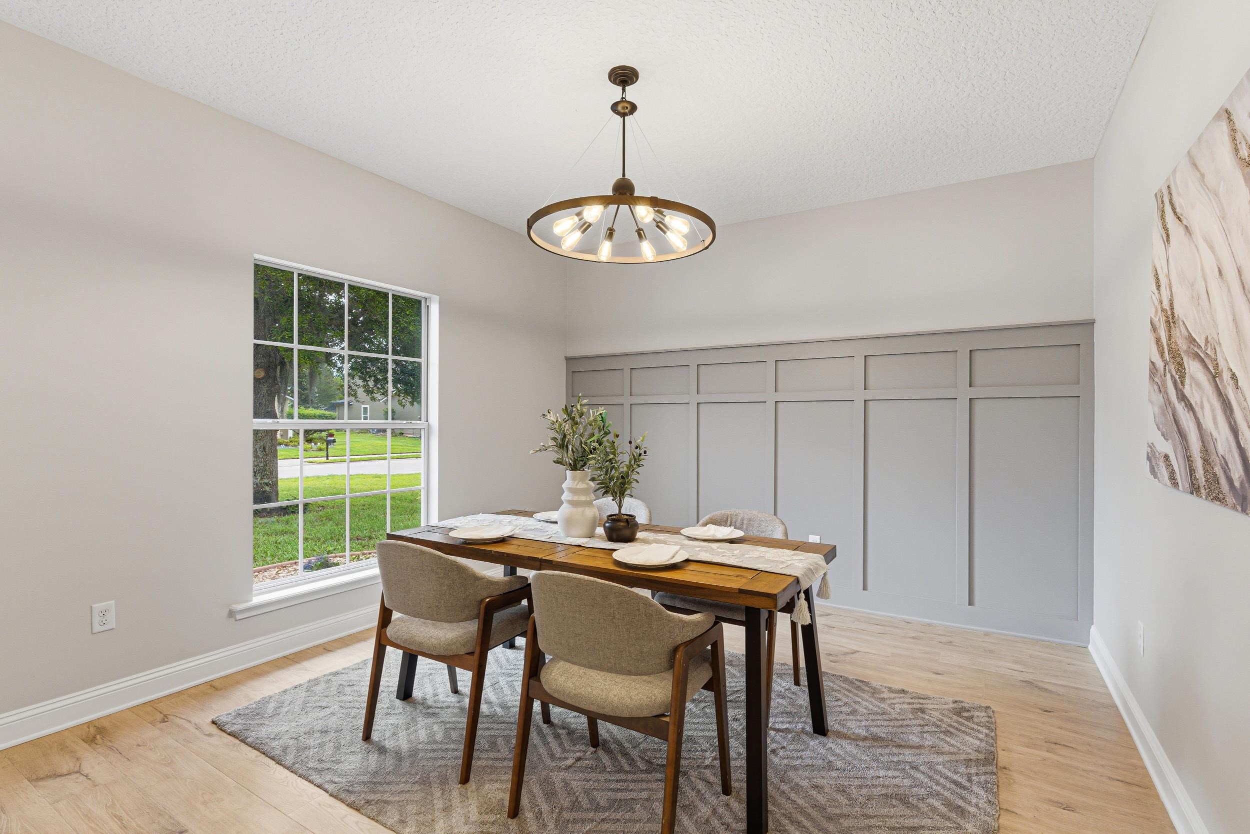 Image 15 of 53 For 105 Arabian Ct