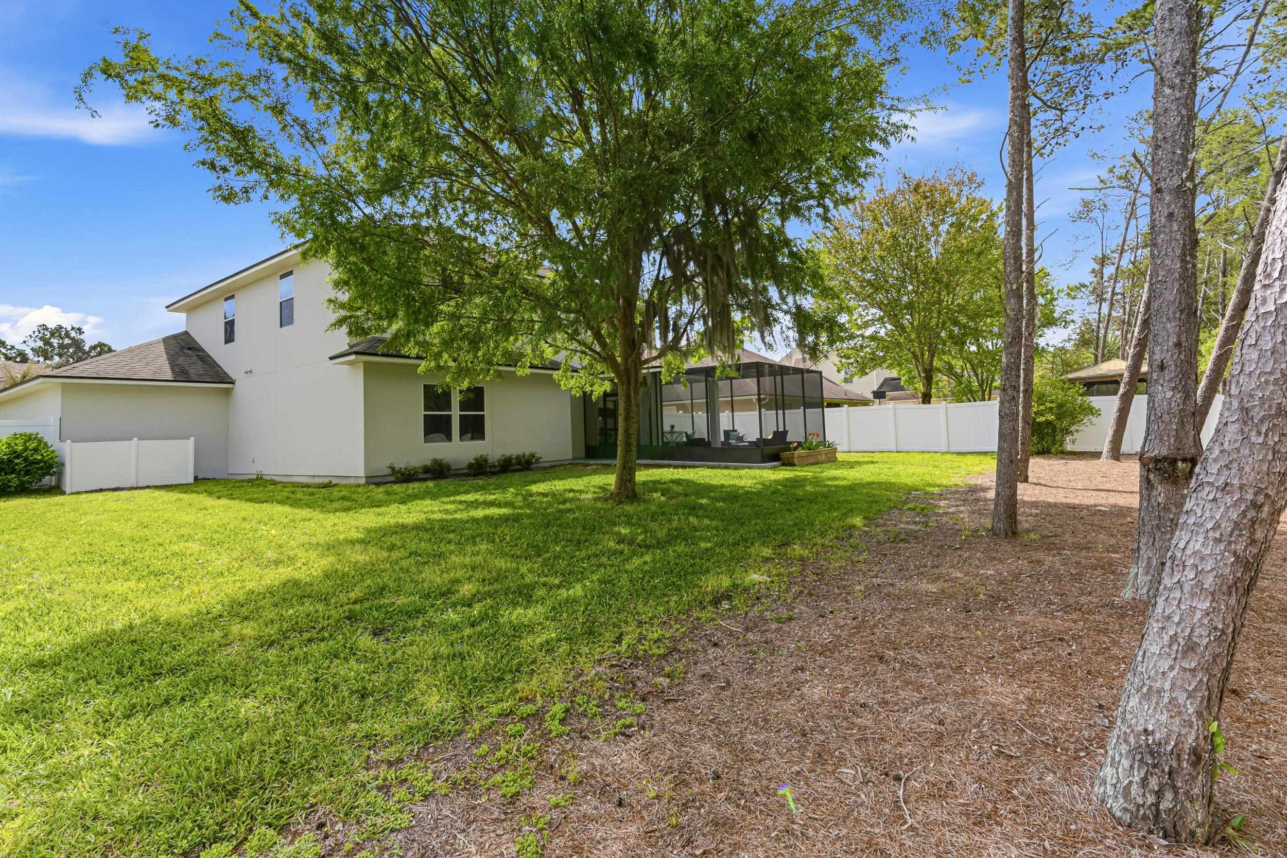 Image 37 of 53 For 105 Arabian Ct