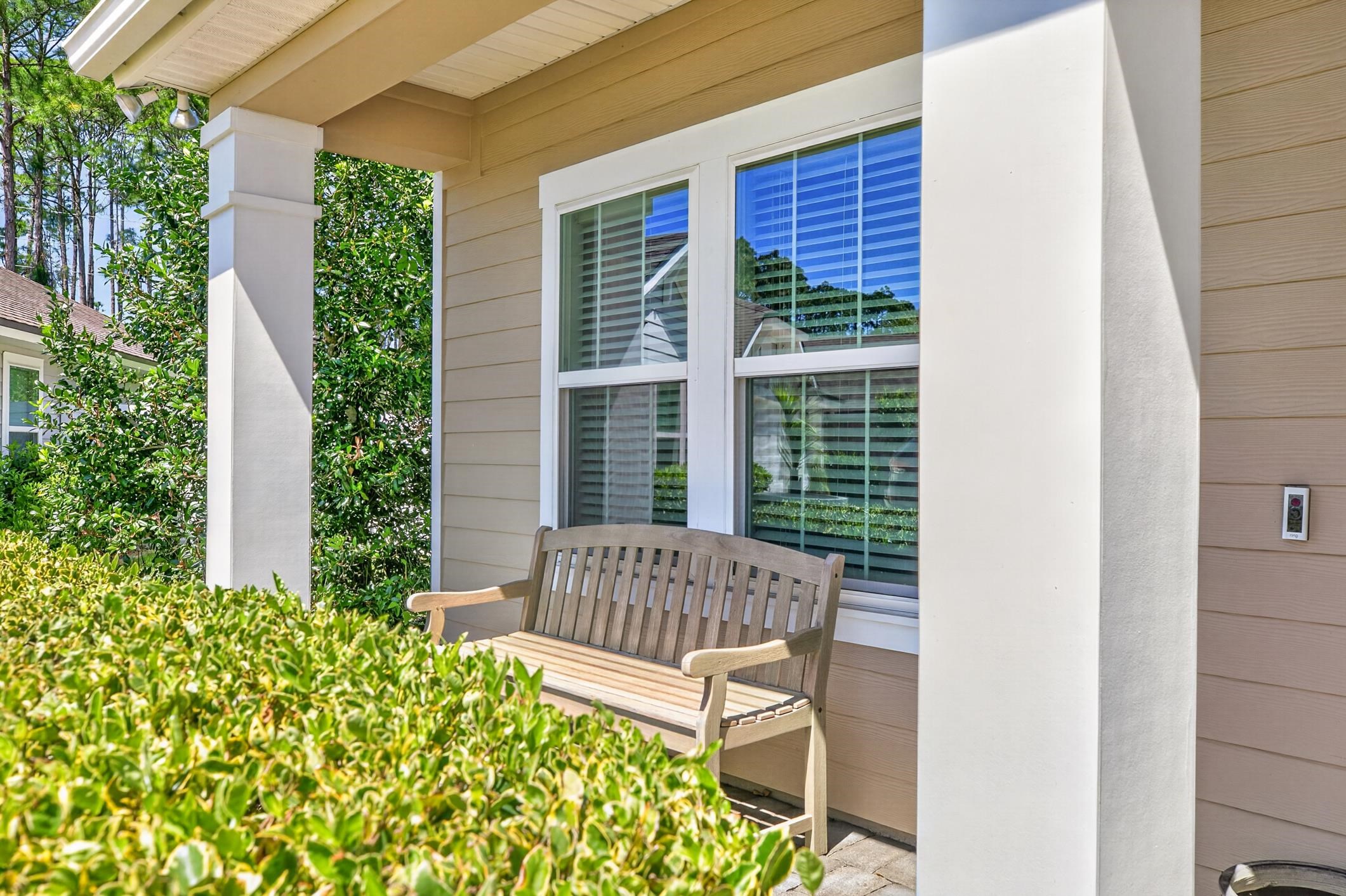 Image 3 of 82 For 37 Lost Lake Dr