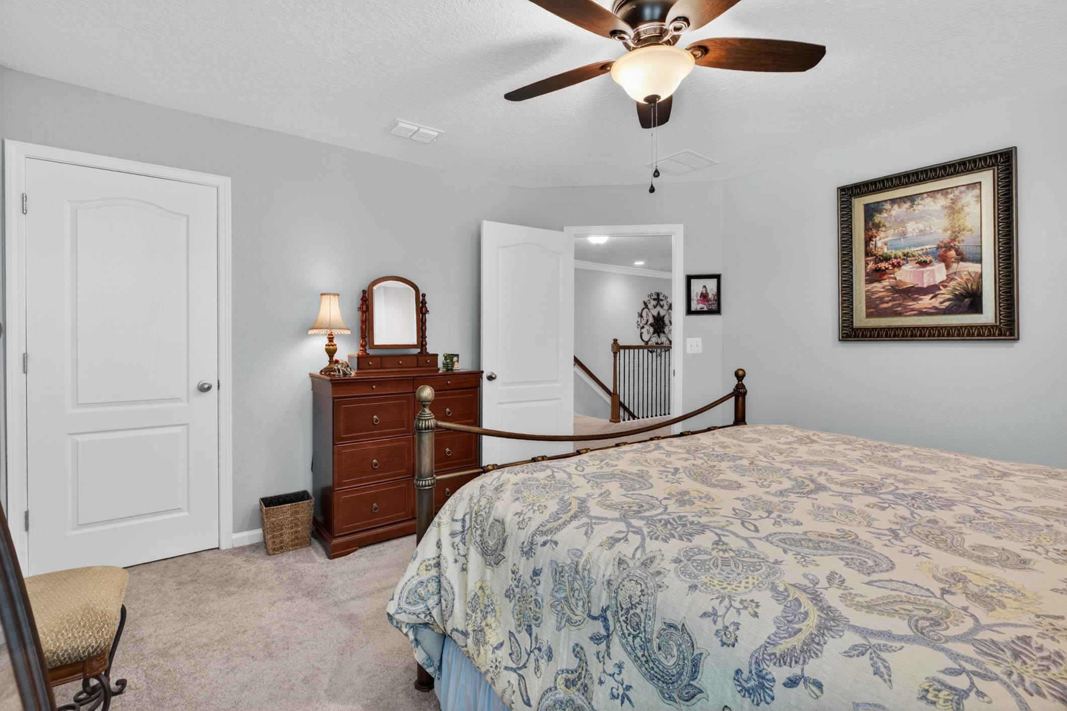 Image 41 of 82 For 37 Lost Lake Dr