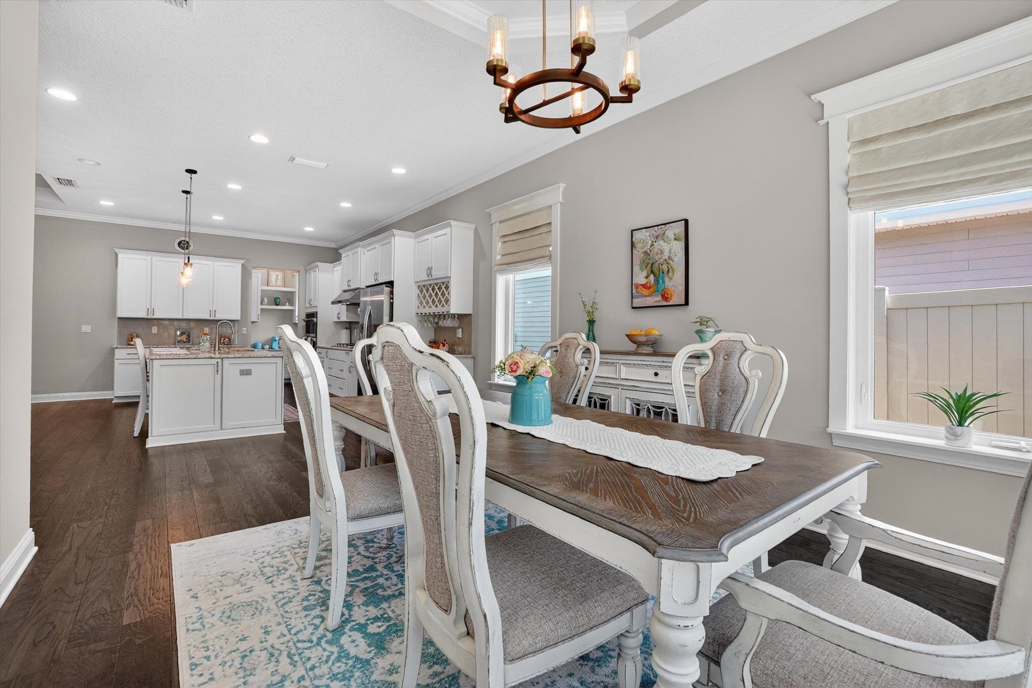 Image 18 of 51 For 541 Pescado Dr