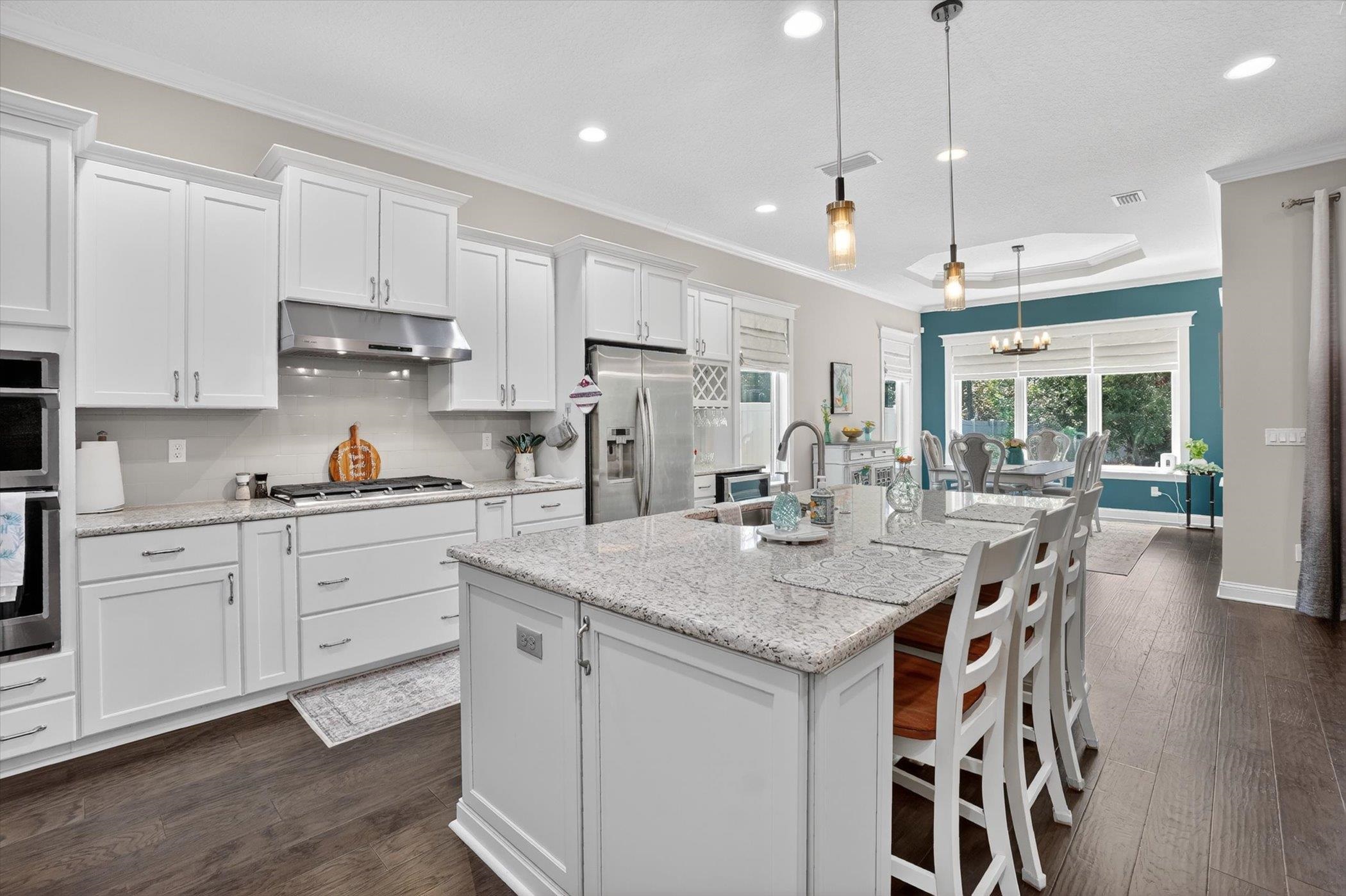 Image 22 of 51 For 541 Pescado Dr