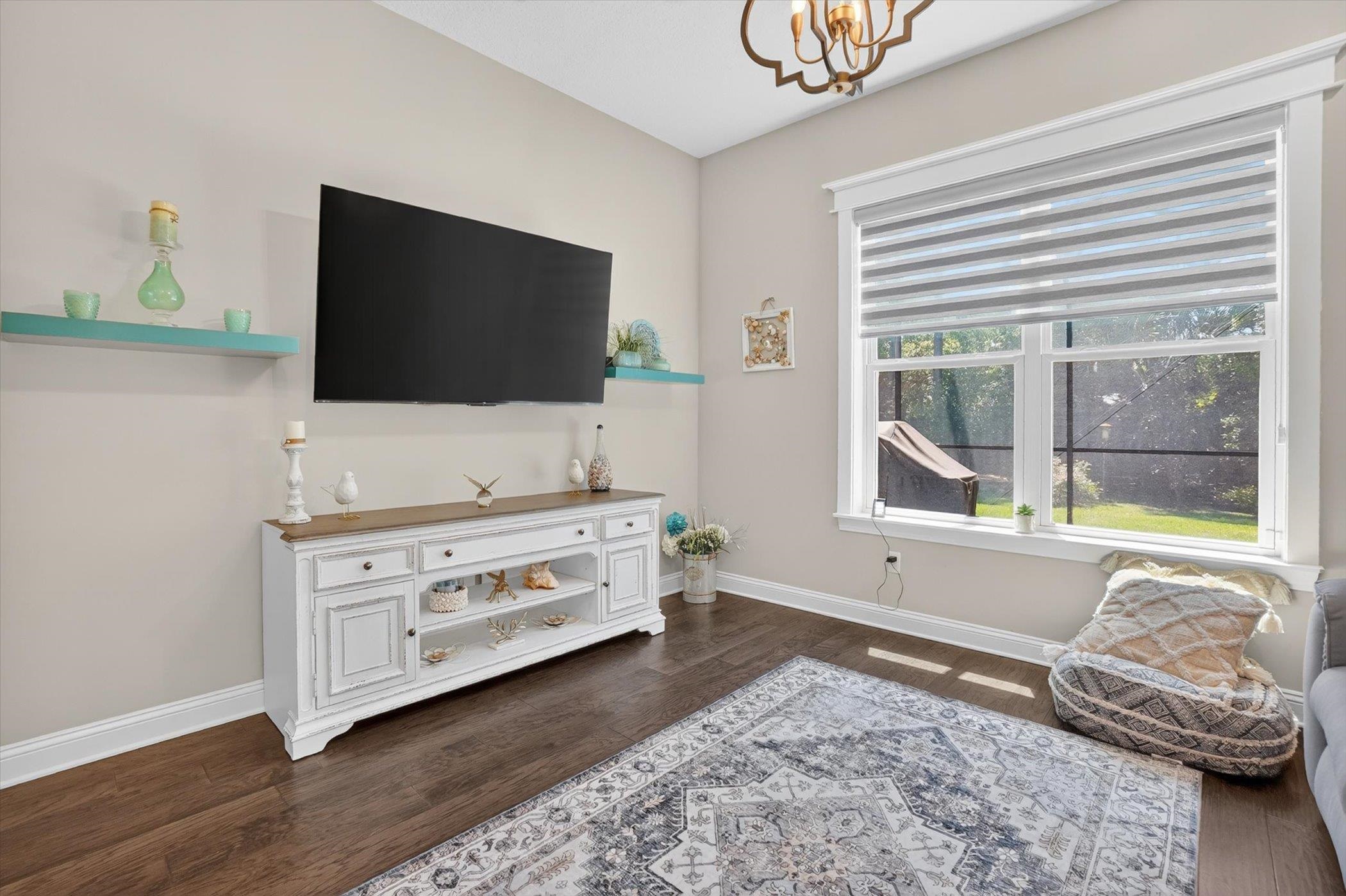 Image 27 of 51 For 541 Pescado Dr