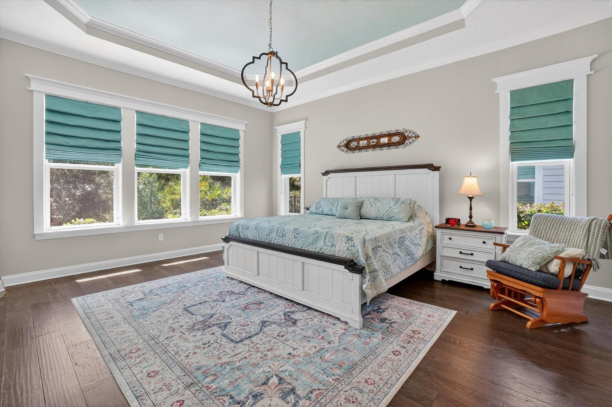 Image 28 of 51 For 541 Pescado Dr