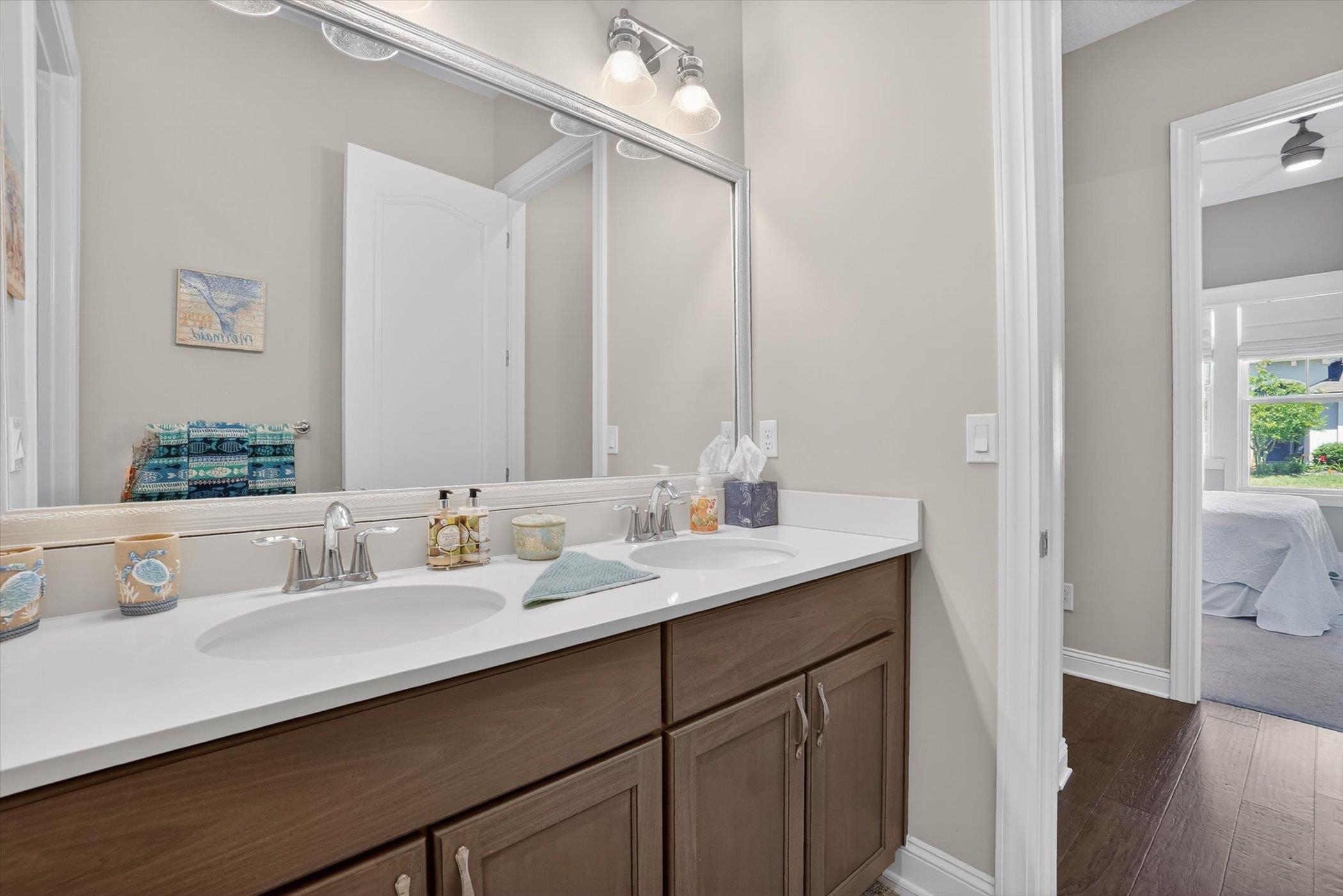 Image 40 of 51 For 541 Pescado Dr