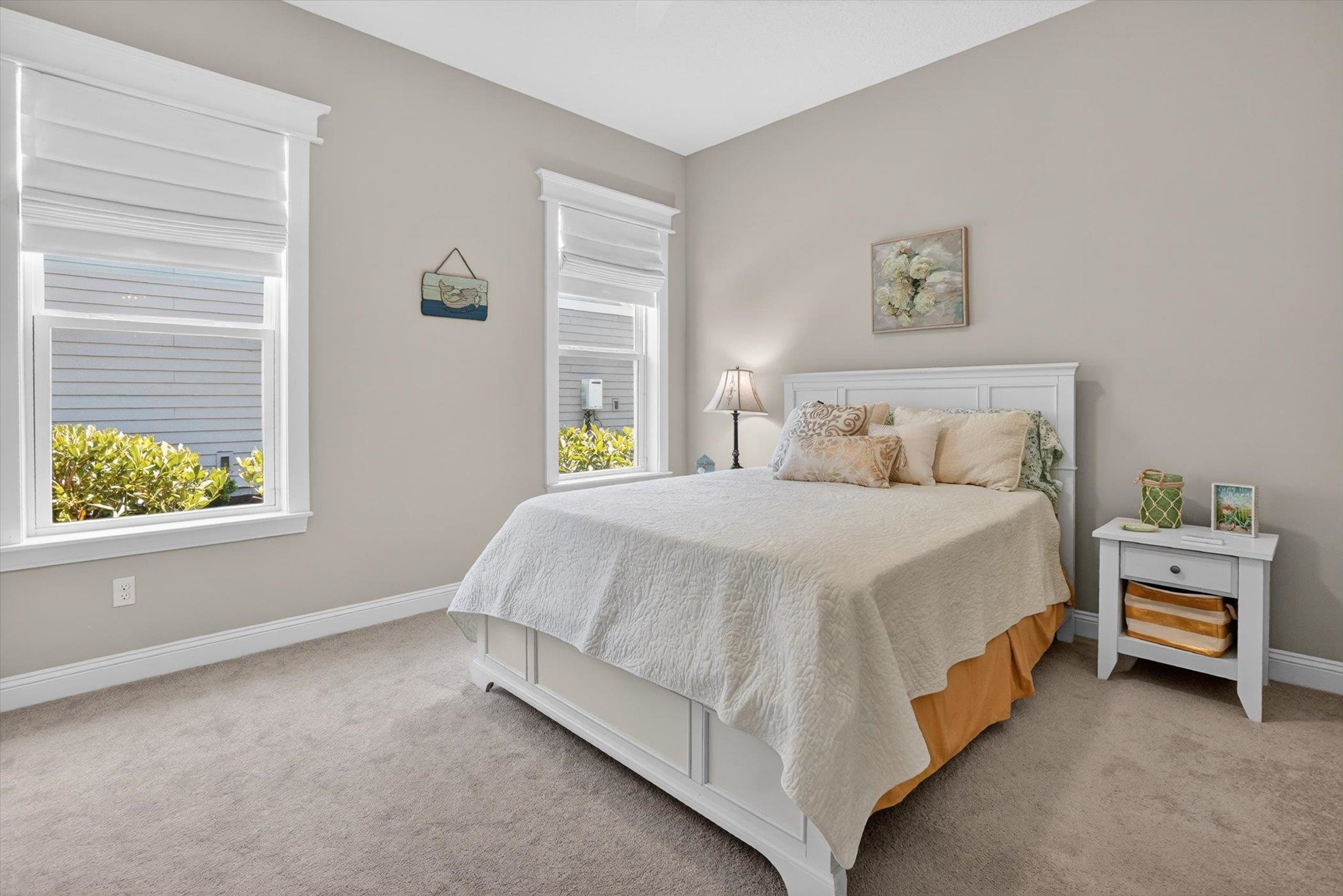 Image 41 of 51 For 541 Pescado Dr