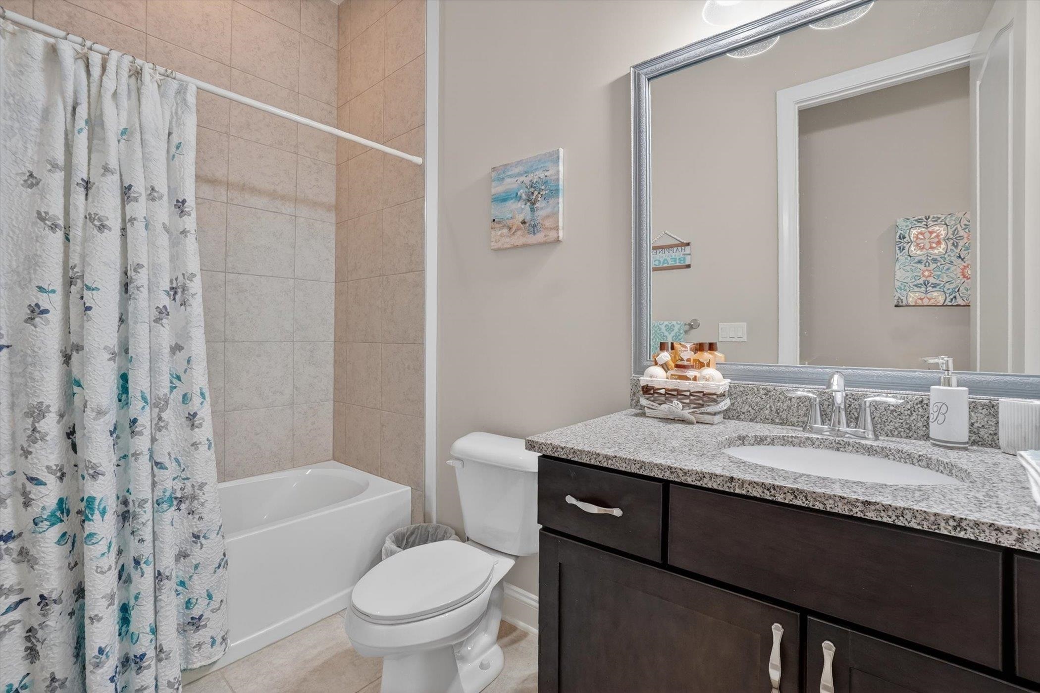 Image 44 of 51 For 541 Pescado Dr