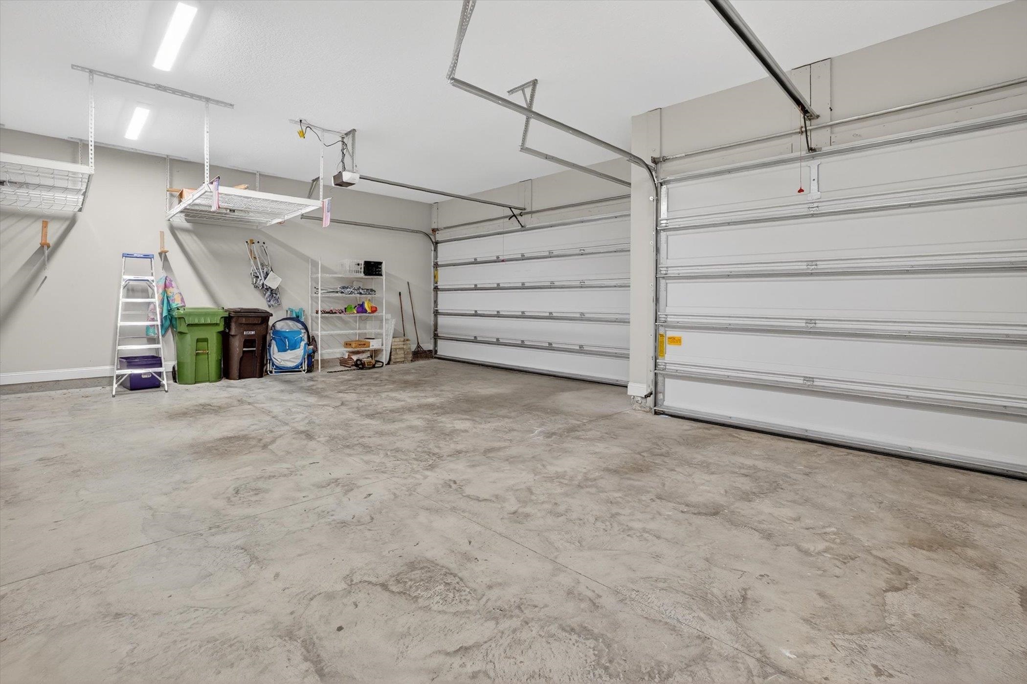 Image 48 of 51 For 541 Pescado Dr