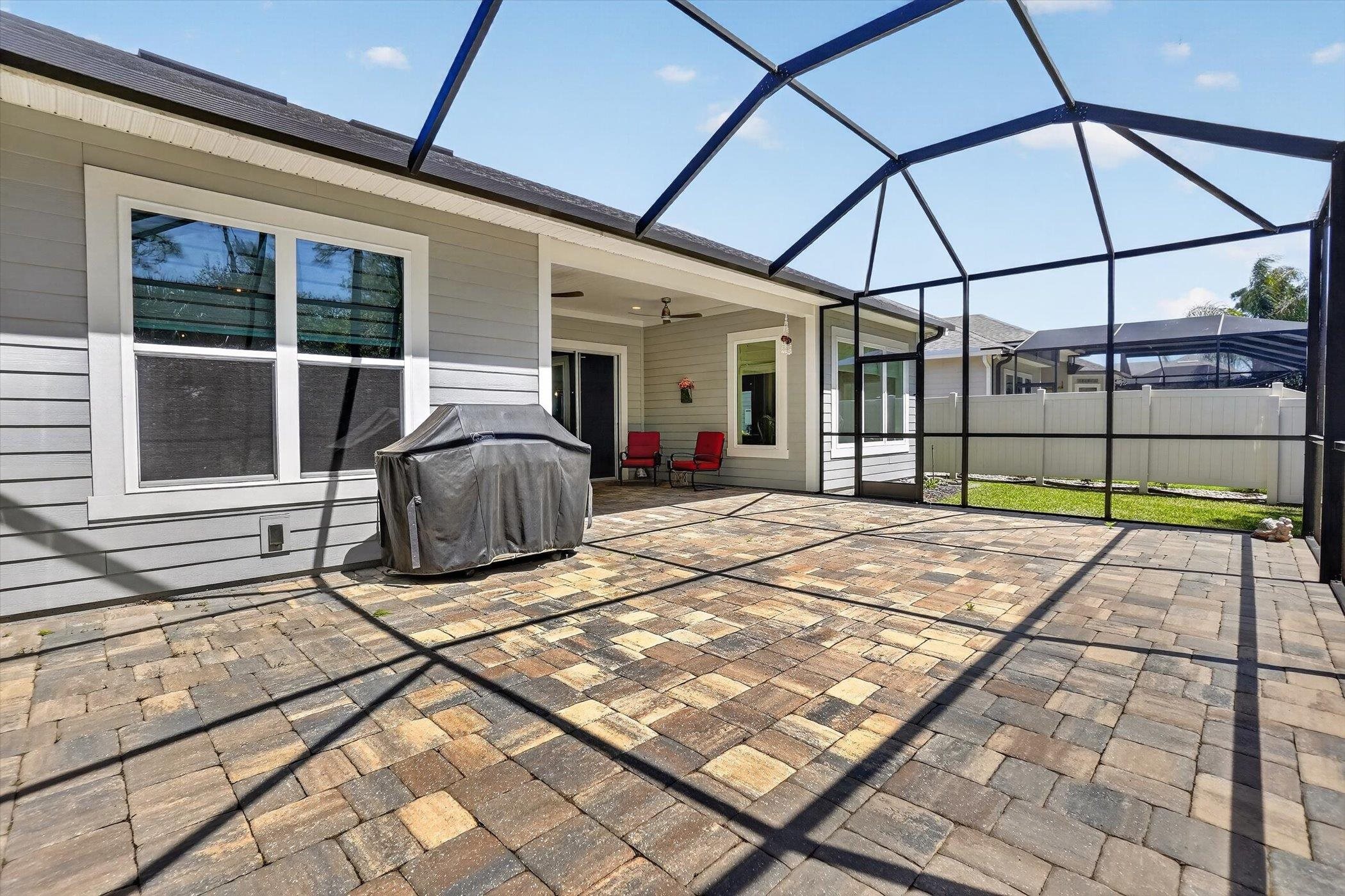 Image 6 of 51 For 541 Pescado Dr