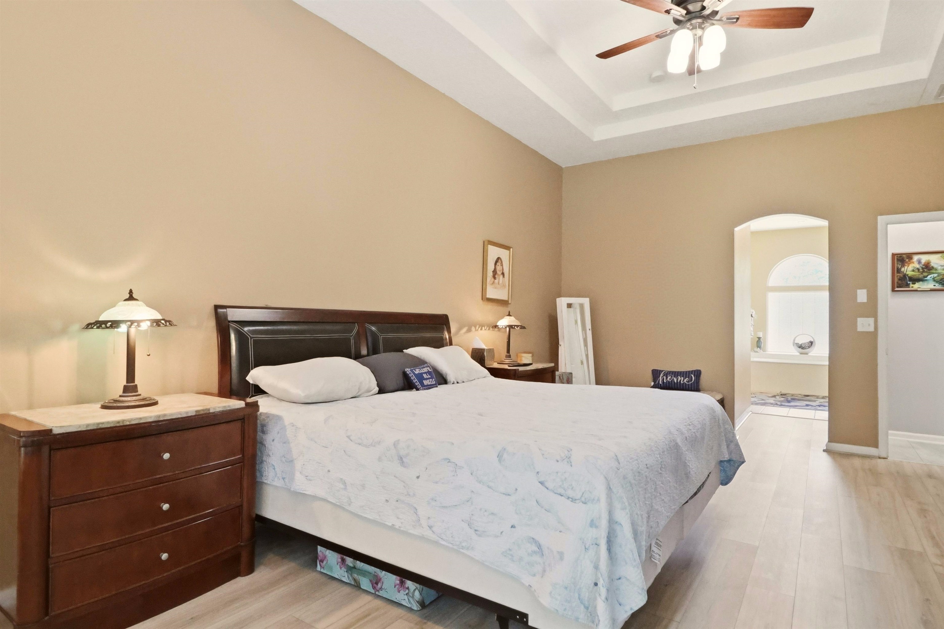 Image 24 of 44 For 273 Whisper Ridge Dr