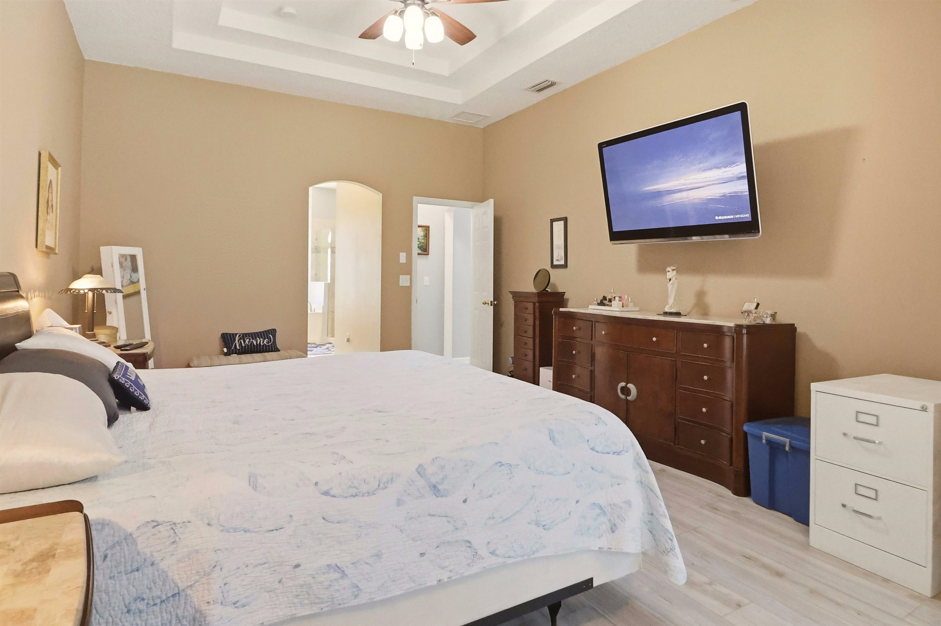 Image 25 of 44 For 273 Whisper Ridge Dr