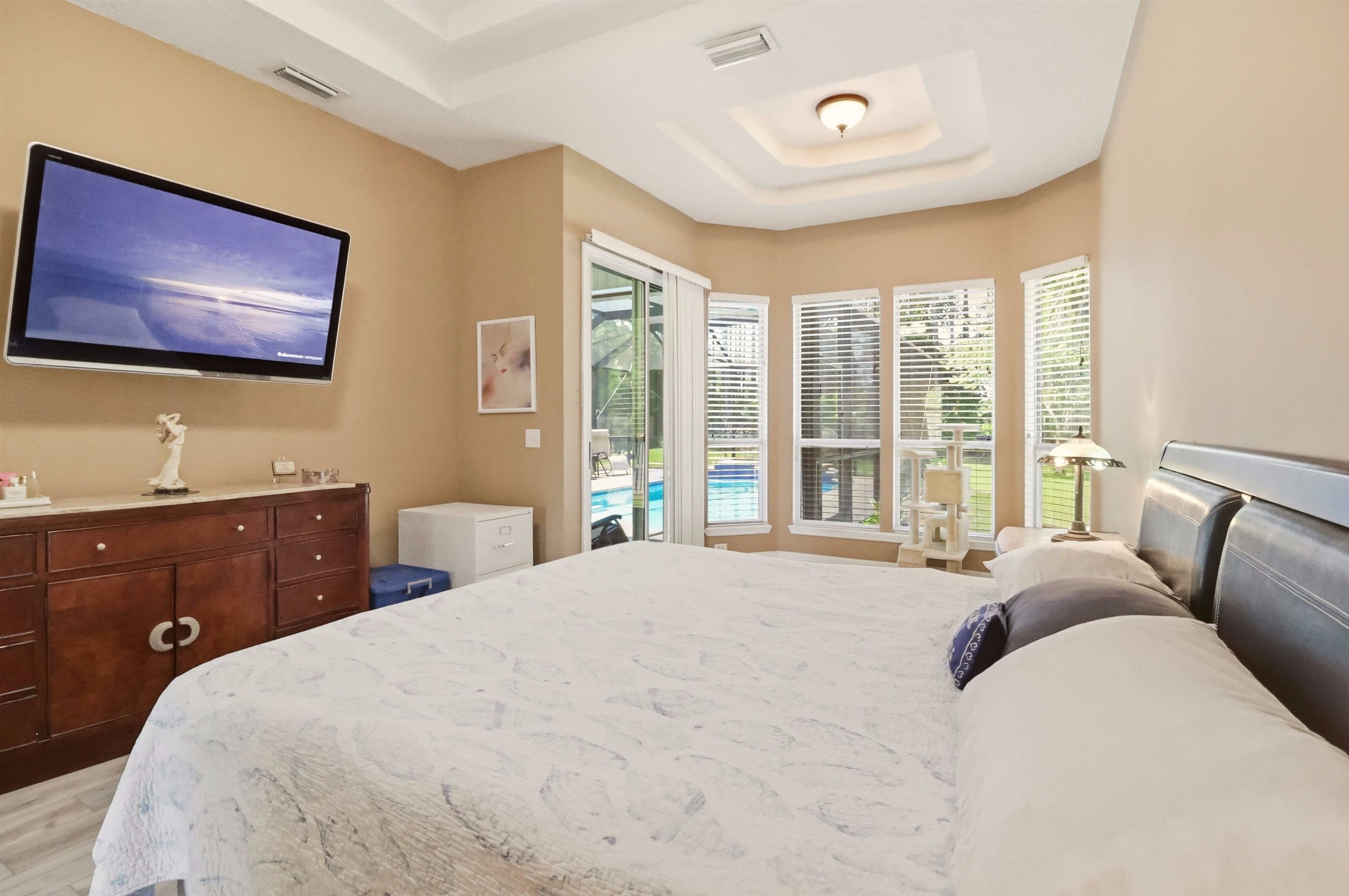 Image 26 of 44 For 273 Whisper Ridge Dr