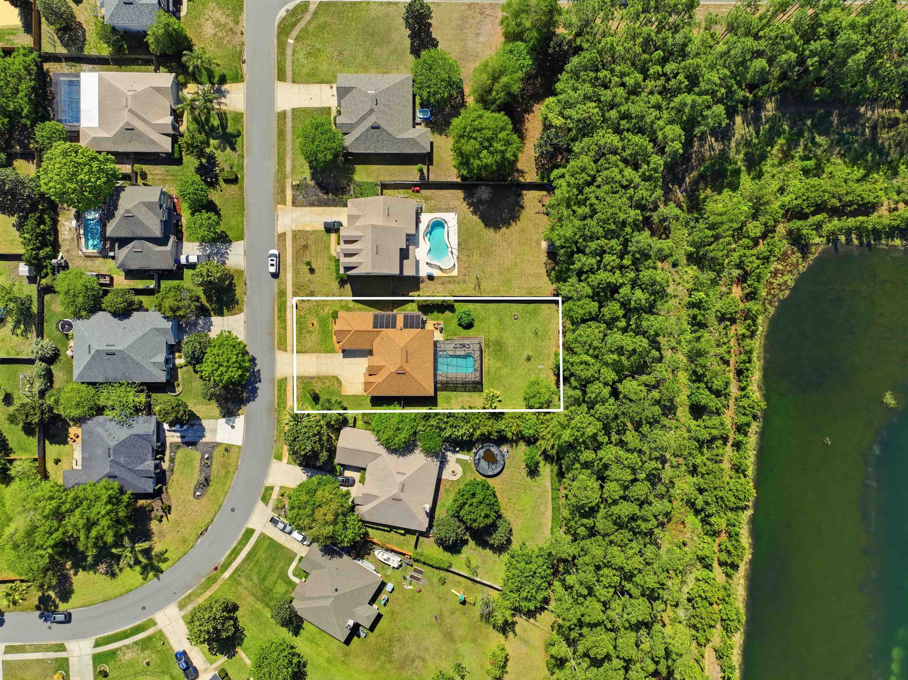 Image 6 of 44 For 273 Whisper Ridge Dr