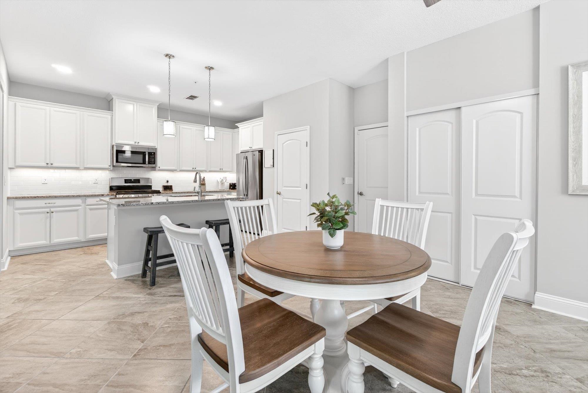 Image 10 of 55 For 177 Grand Ravine Dr
