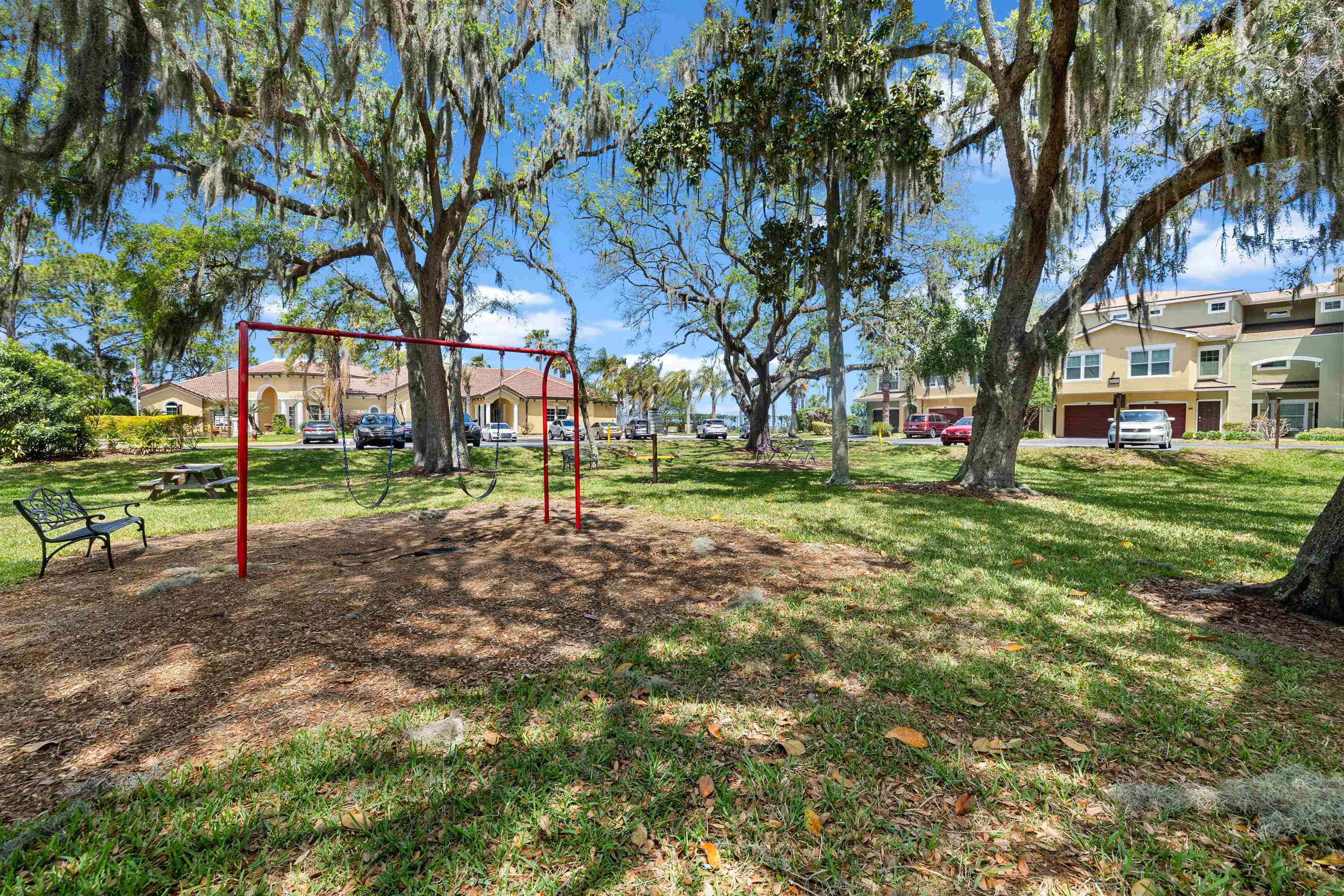 Image 29 of 31 For 2005 Mariposa Vista Ln  107