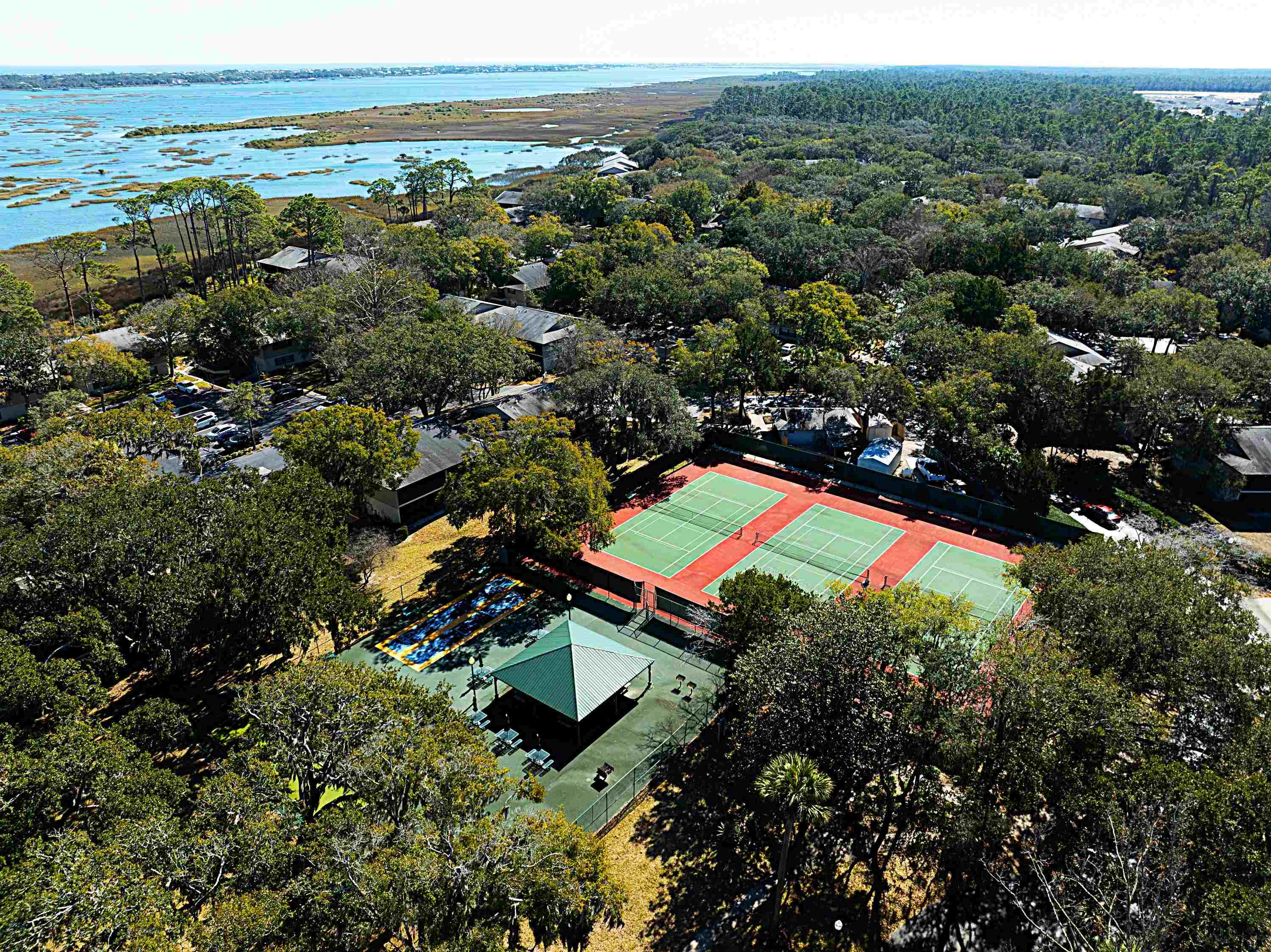 Image 41 of 59 For 28 Catalonia Ct