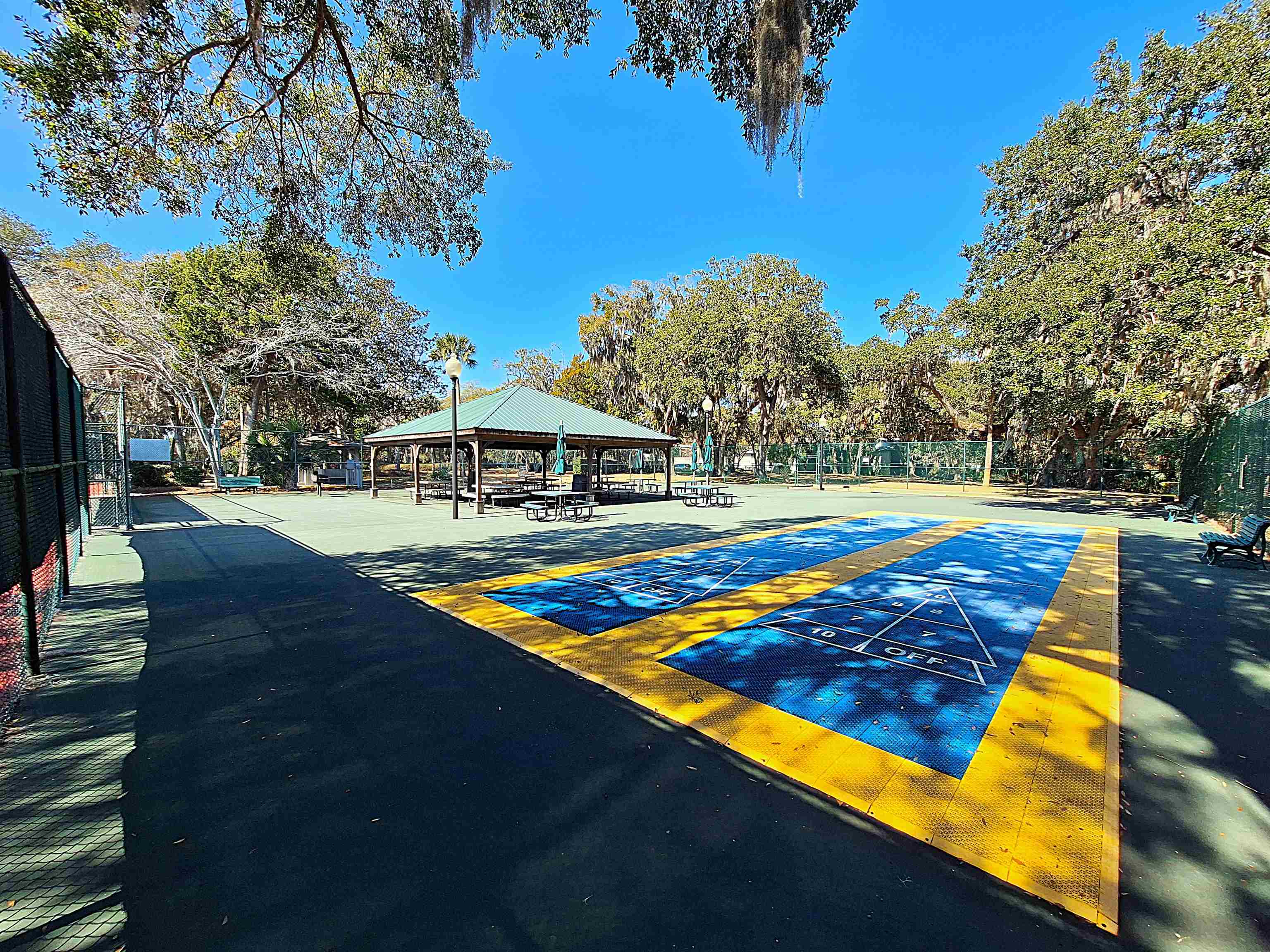 Image 45 of 59 For 28 Catalonia Ct