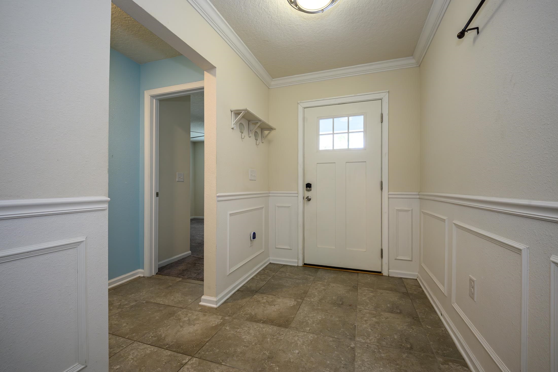 Image 32 of 77 For 772 Pullman Cir