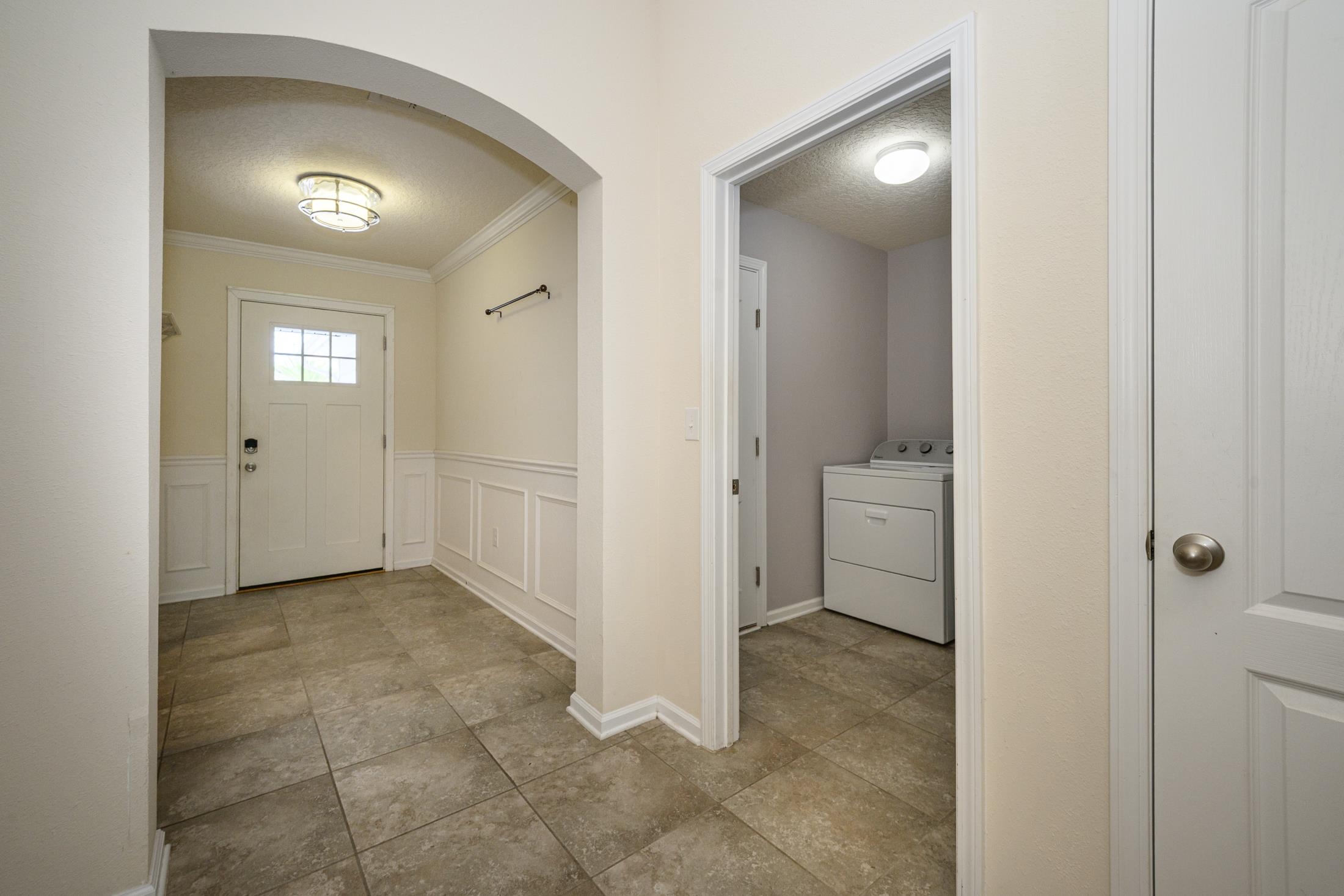 Image 44 of 77 For 772 Pullman Cir