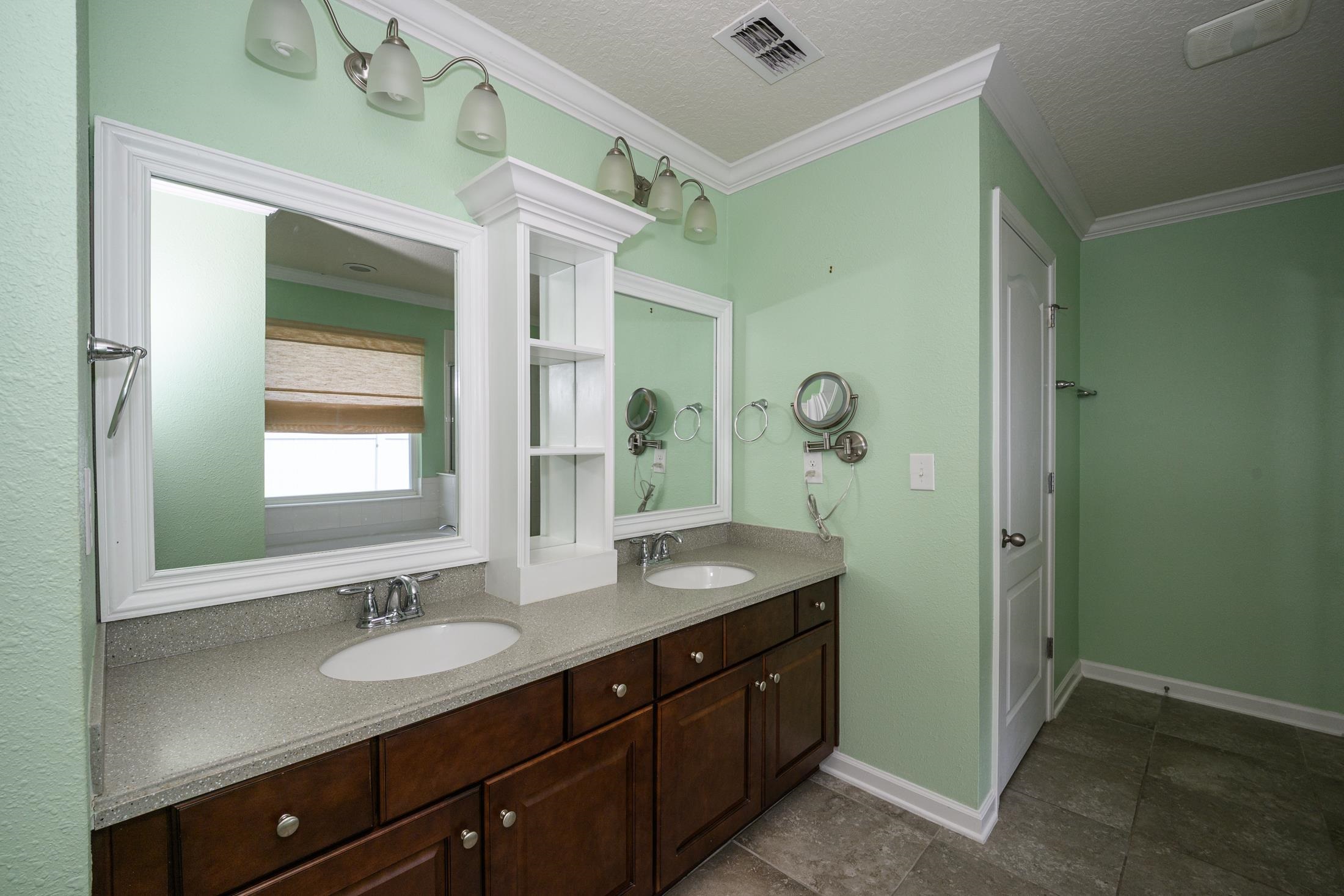 Image 60 of 77 For 772 Pullman Cir