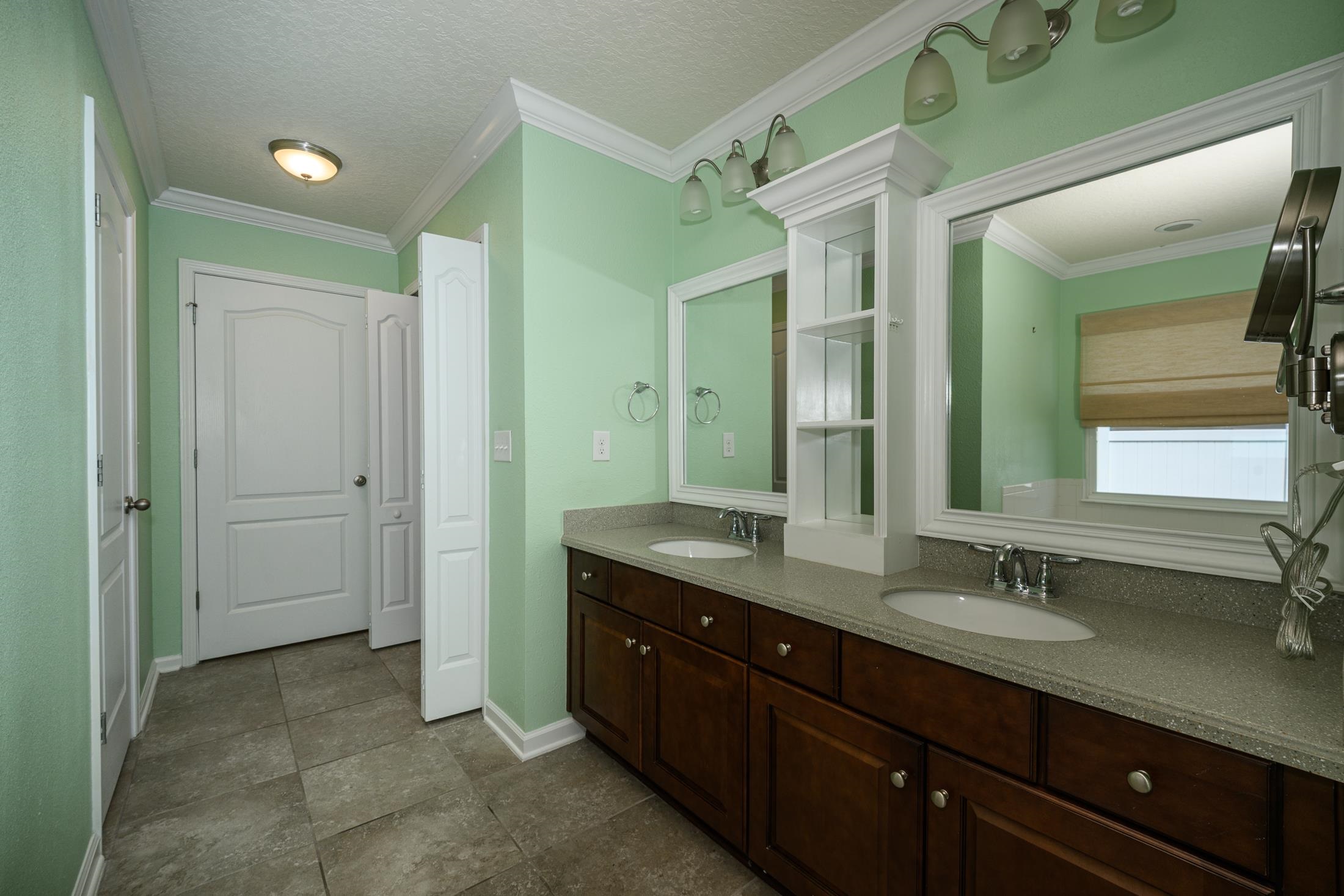 Image 65 of 77 For 772 Pullman Cir