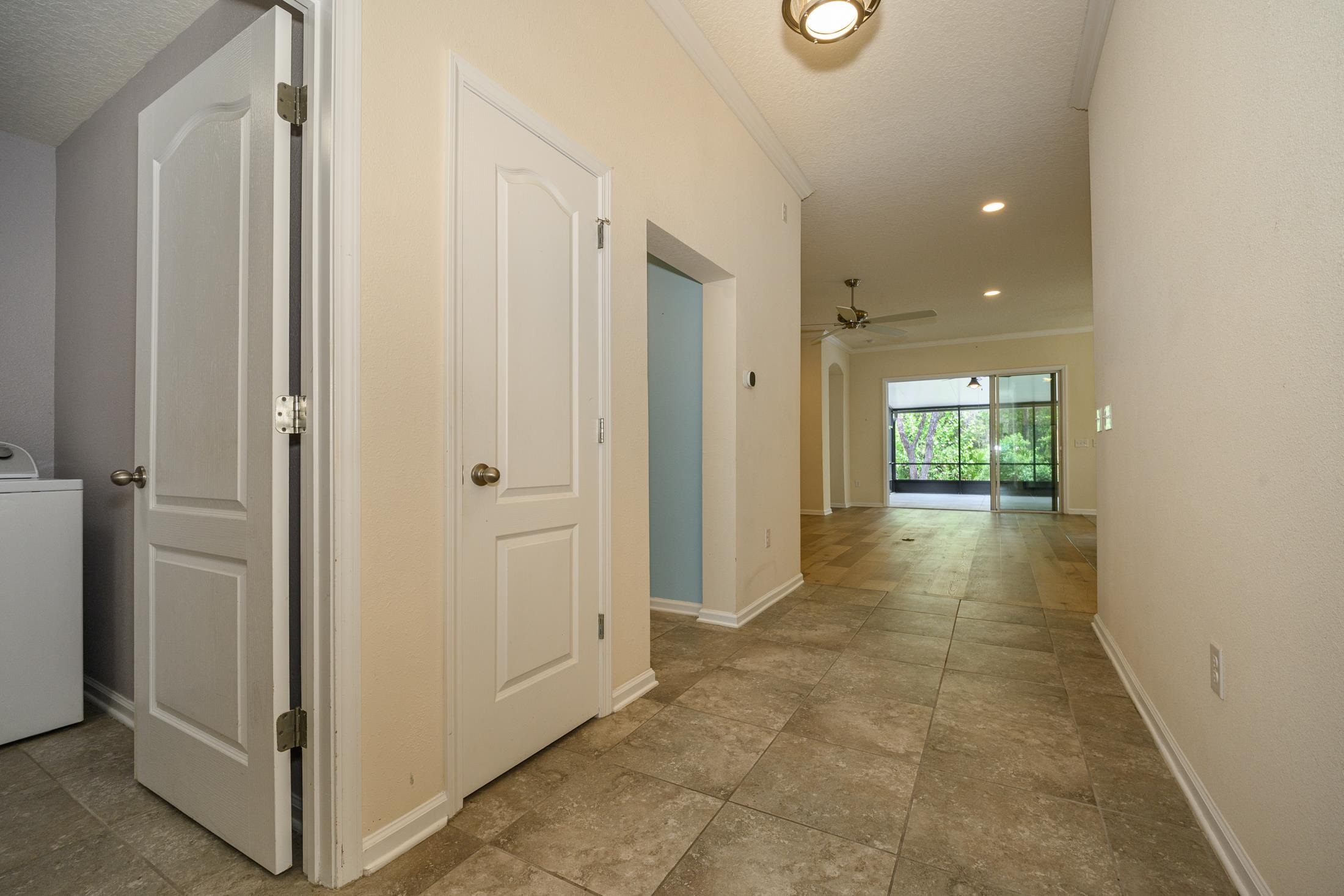 Image 7 of 77 For 772 Pullman Cir