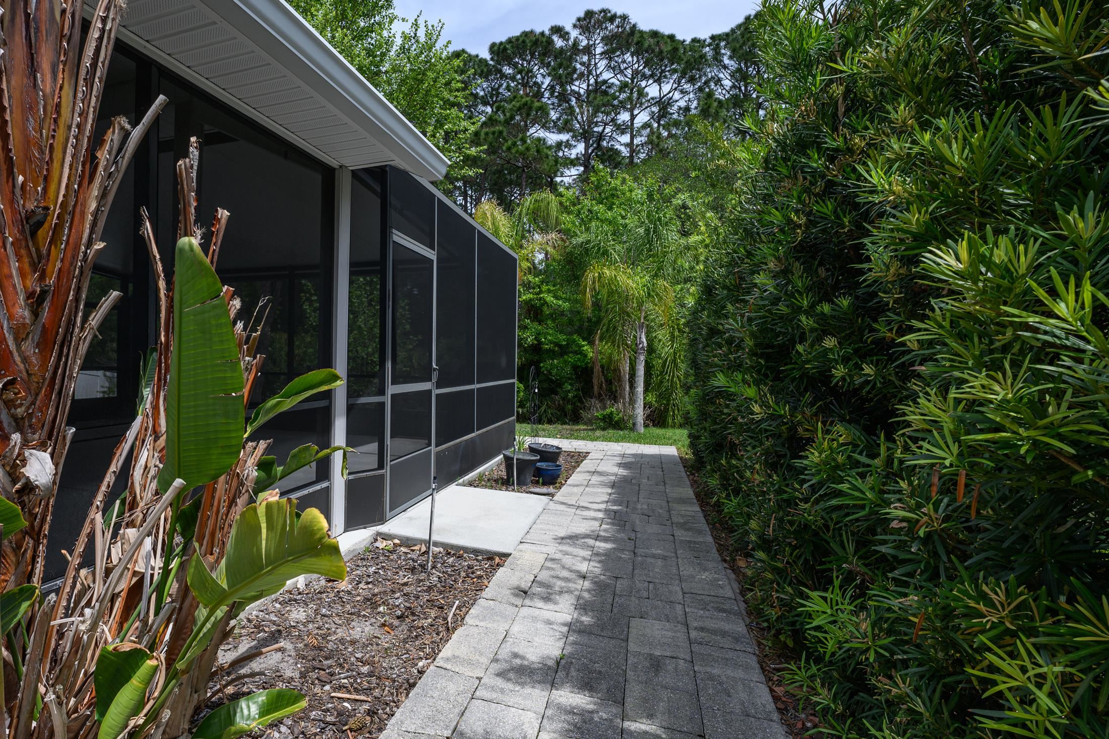 Image 73 of 77 For 772 Pullman Cir