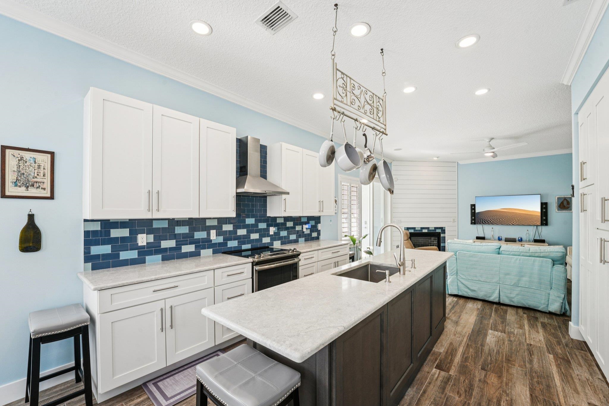 Image 10 of 60 For 4325 Palmetto St