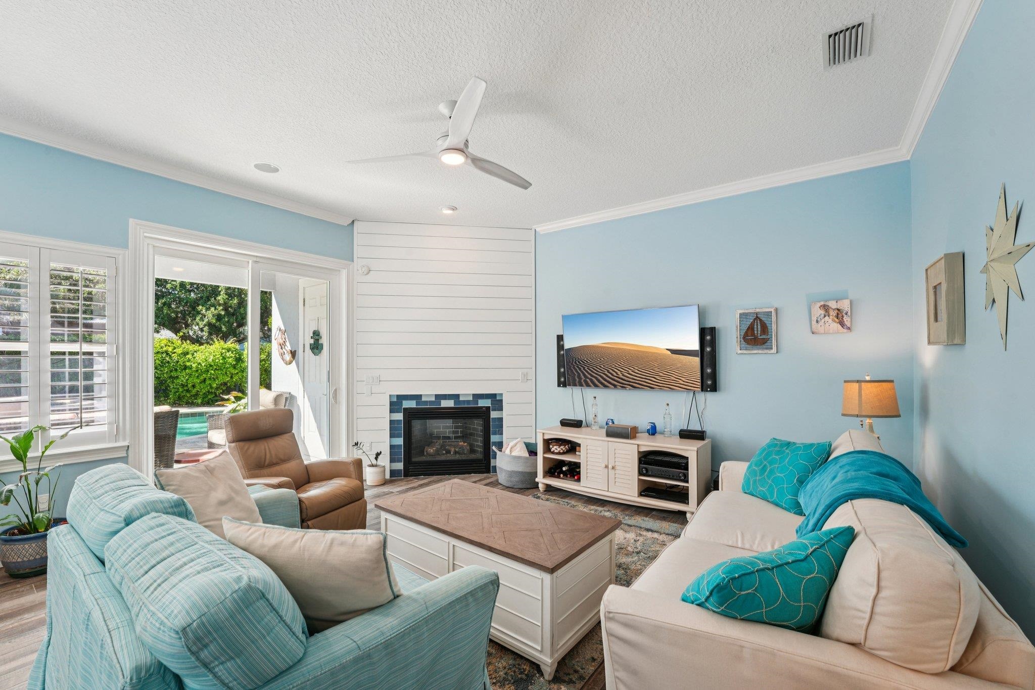 Image 13 of 60 For 4325 Palmetto St