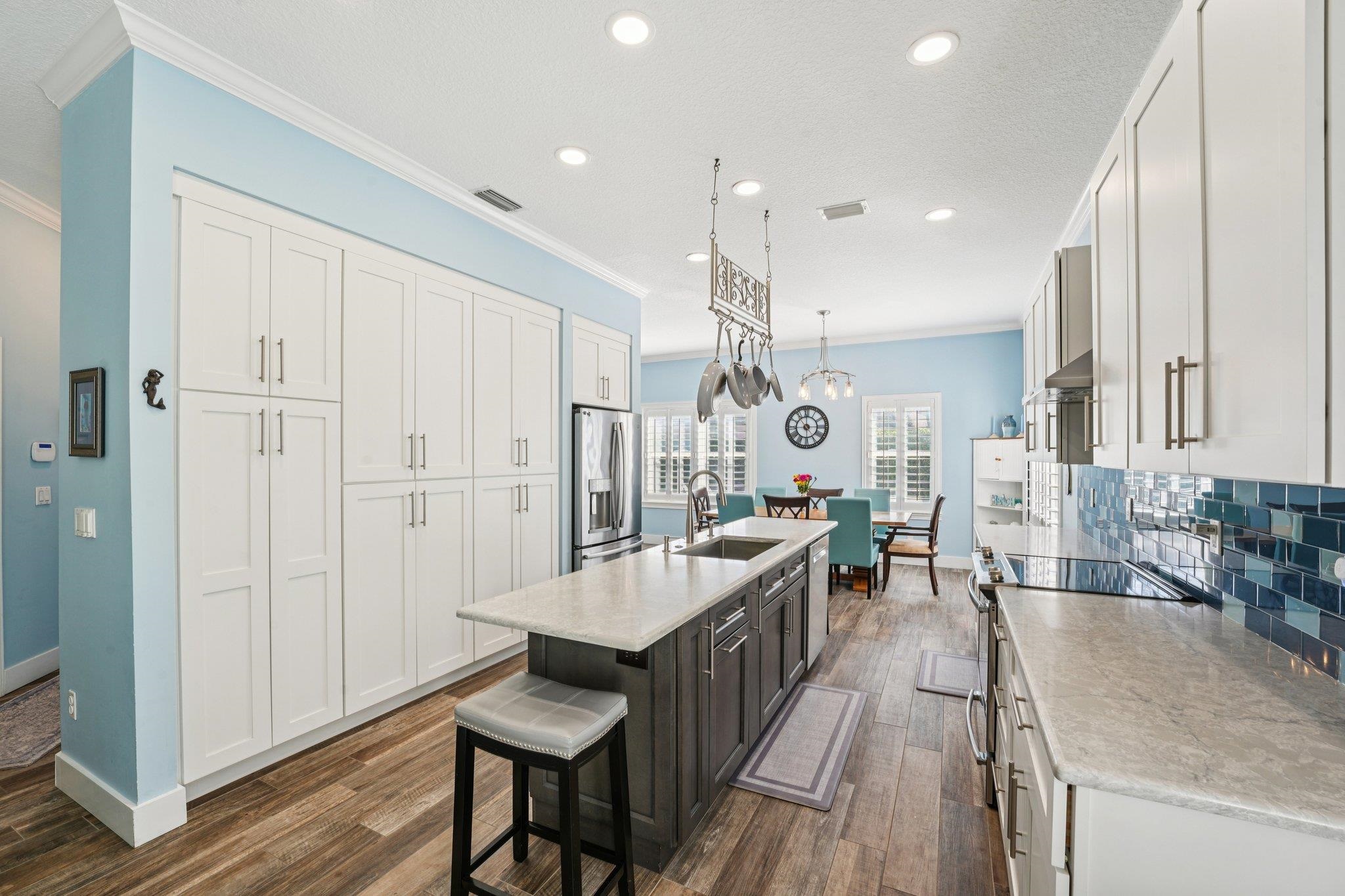 Image 8 of 60 For 4325 Palmetto St