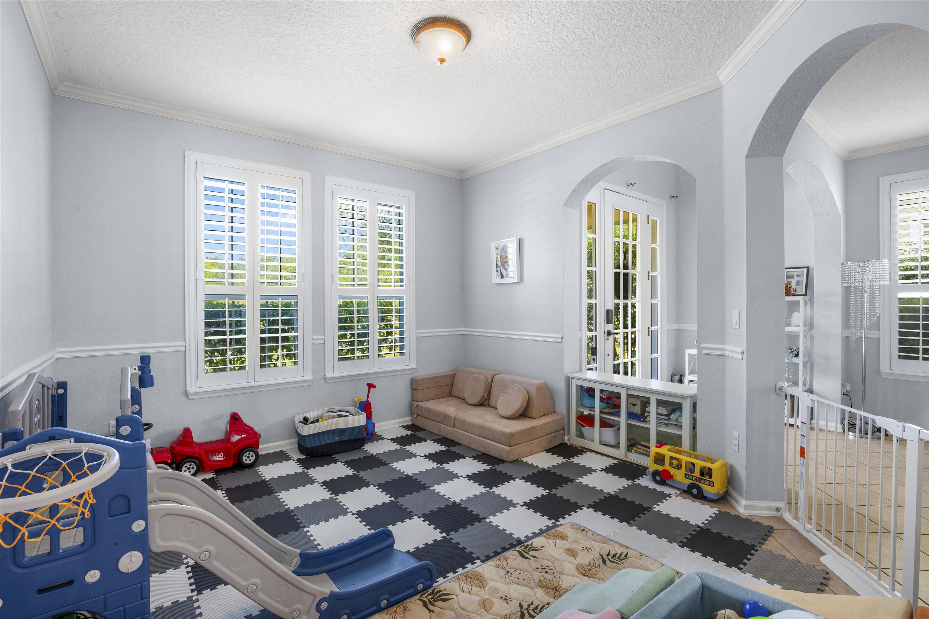 Image 11 of 62 For 3020 Atherley Rd