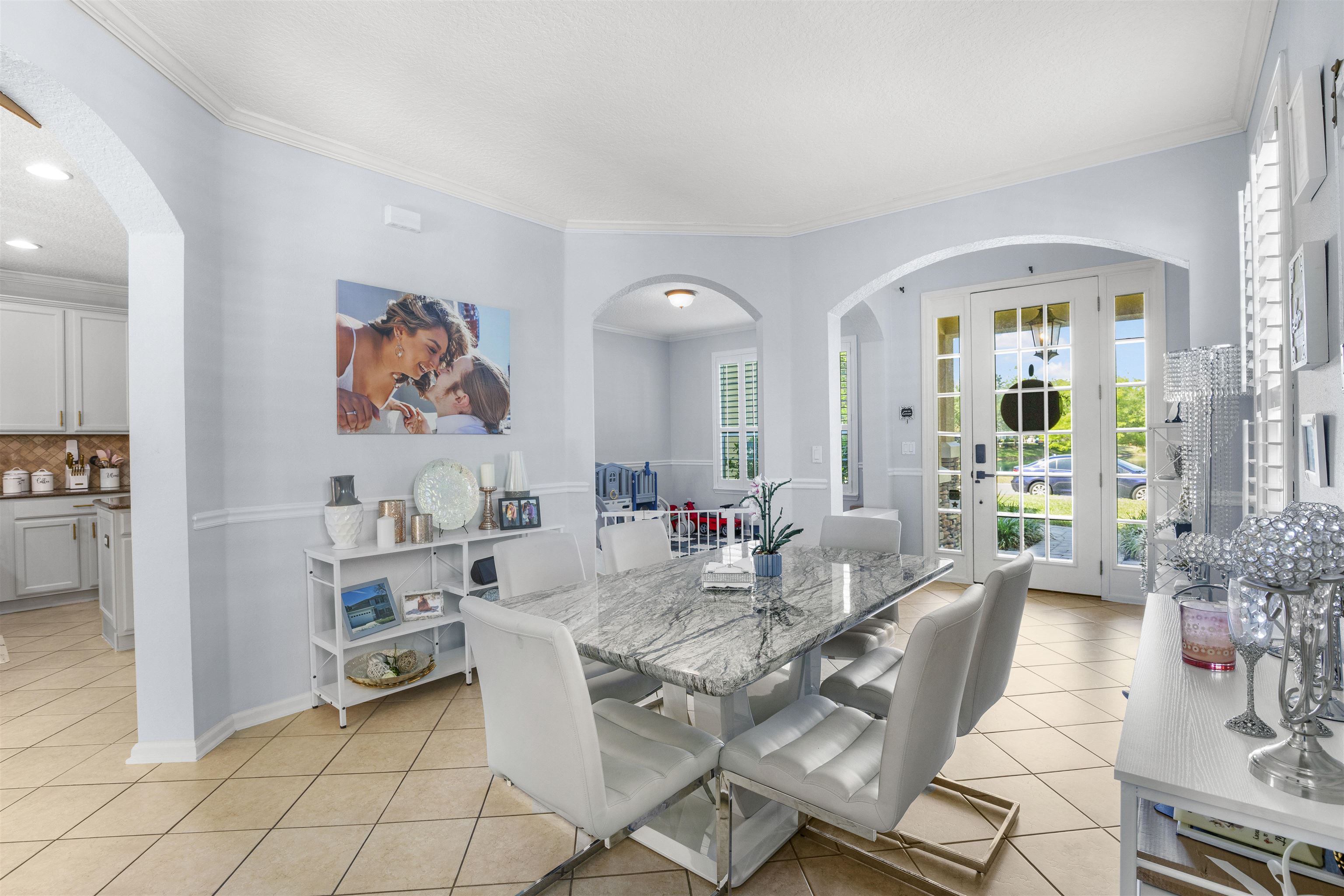 Image 14 of 62 For 3020 Atherley Rd