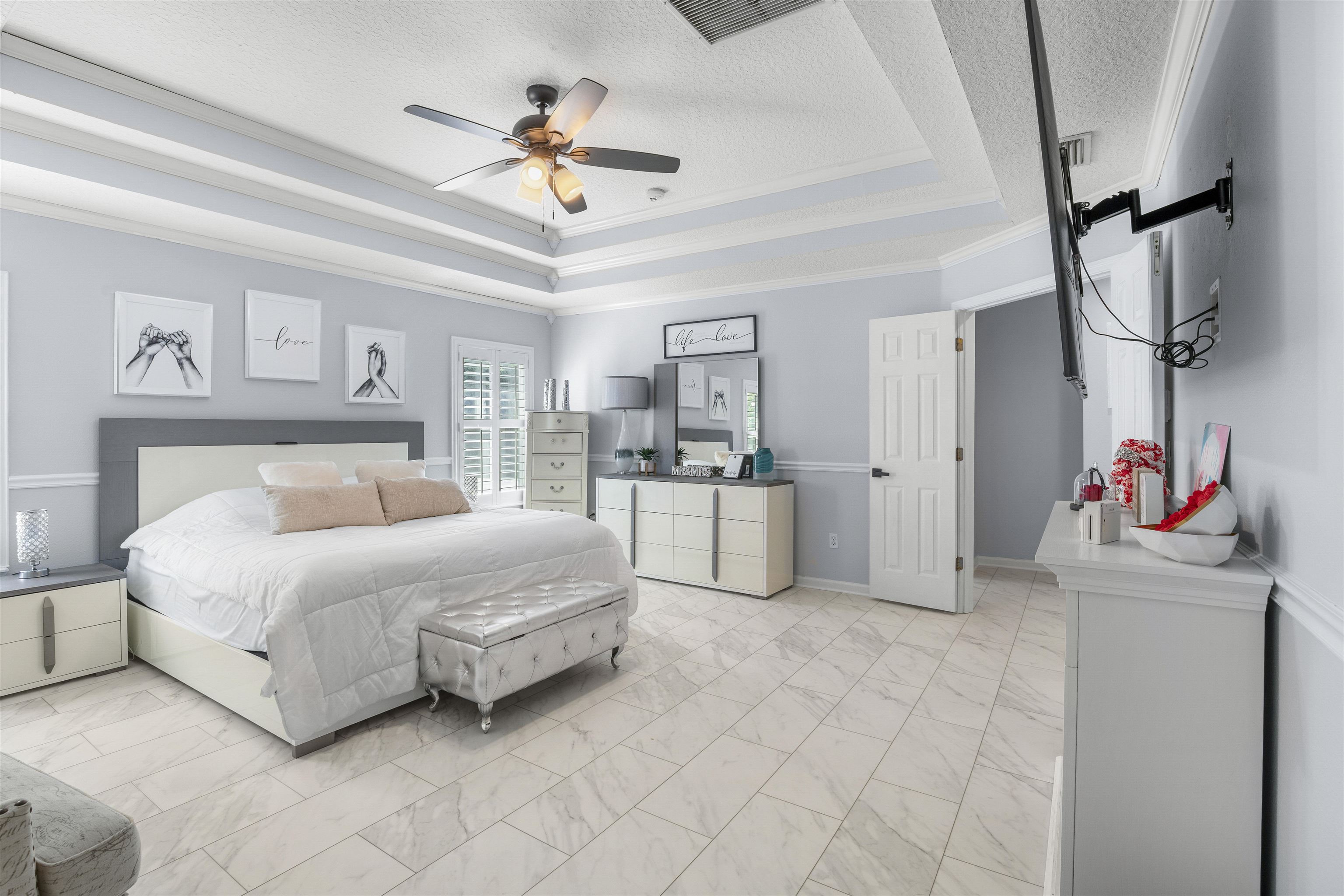 Image 38 of 62 For 3020 Atherley Rd