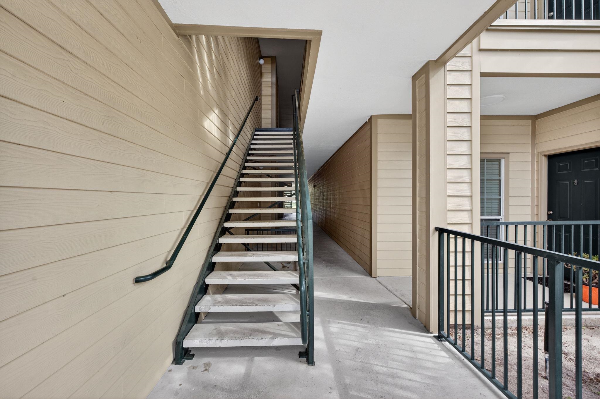 Image 3 of 78 For 7800 Point Meadows Dr  1338