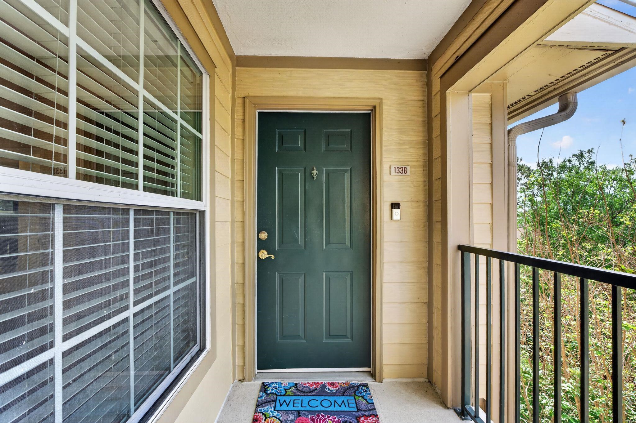 Image 4 of 78 For 7800 Point Meadows Dr  1338