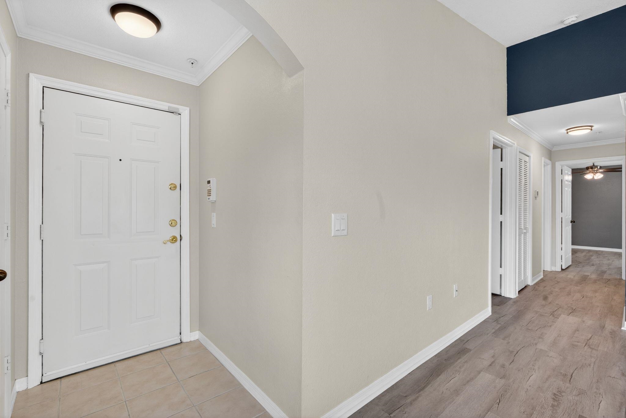 Image 7 of 78 For 7800 Point Meadows Dr  1338