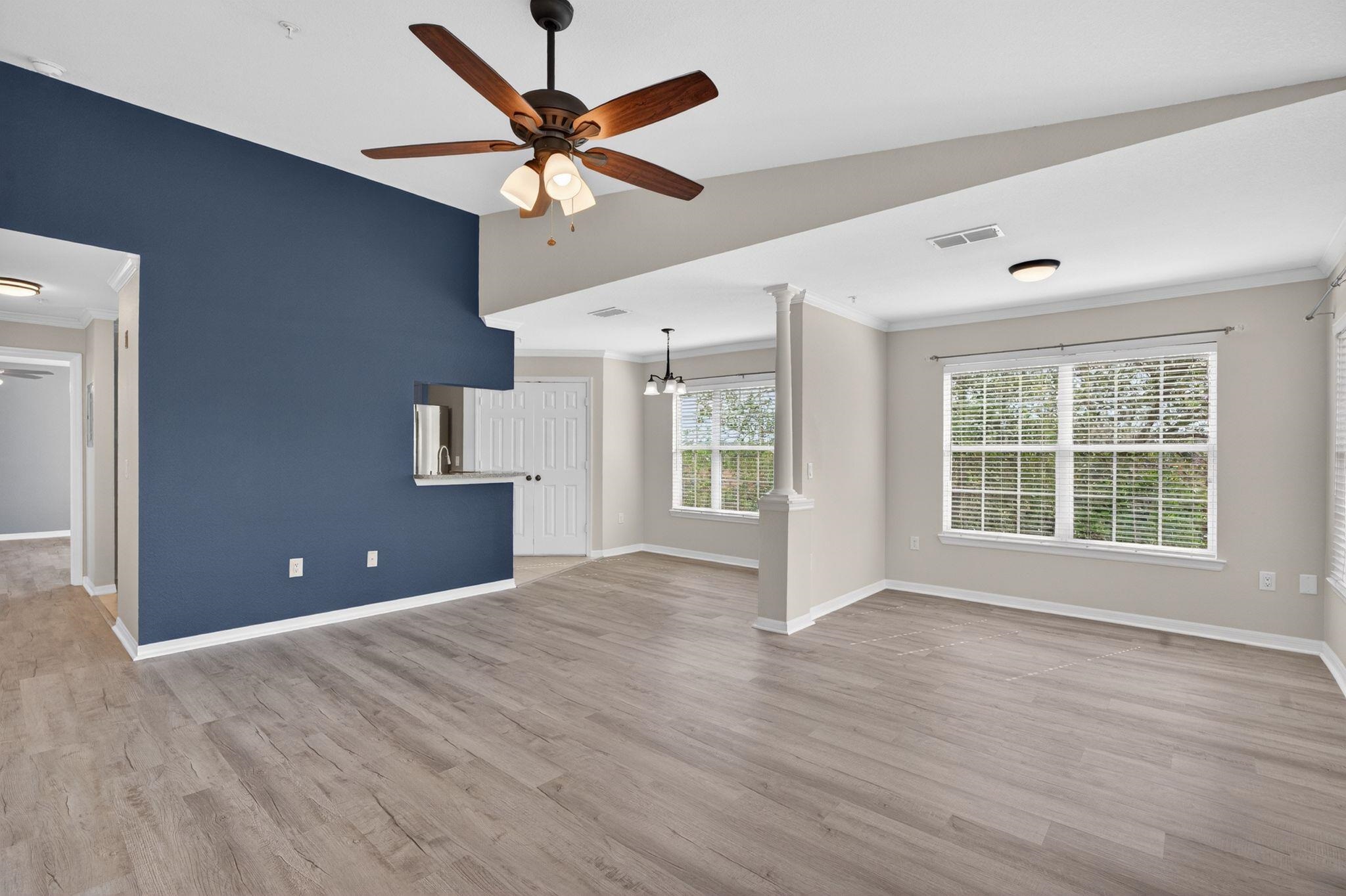 Image 9 of 78 For 7800 Point Meadows Dr  1338