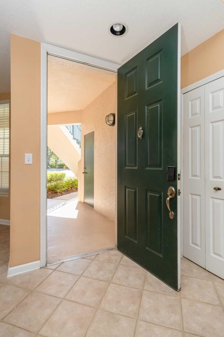 Image 14 of 47 For 1700 Prestwick Pl