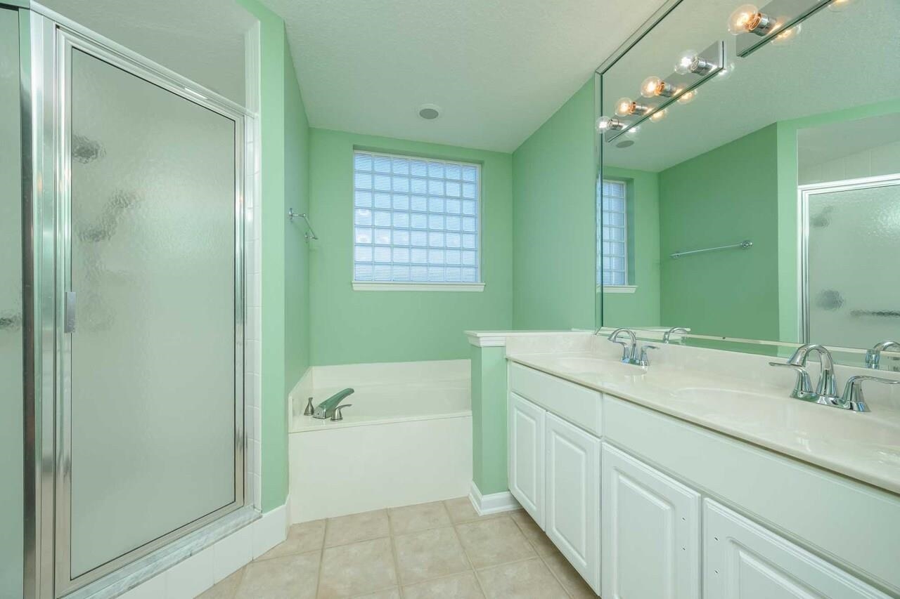 Image 28 of 47 For 1700 Prestwick Pl