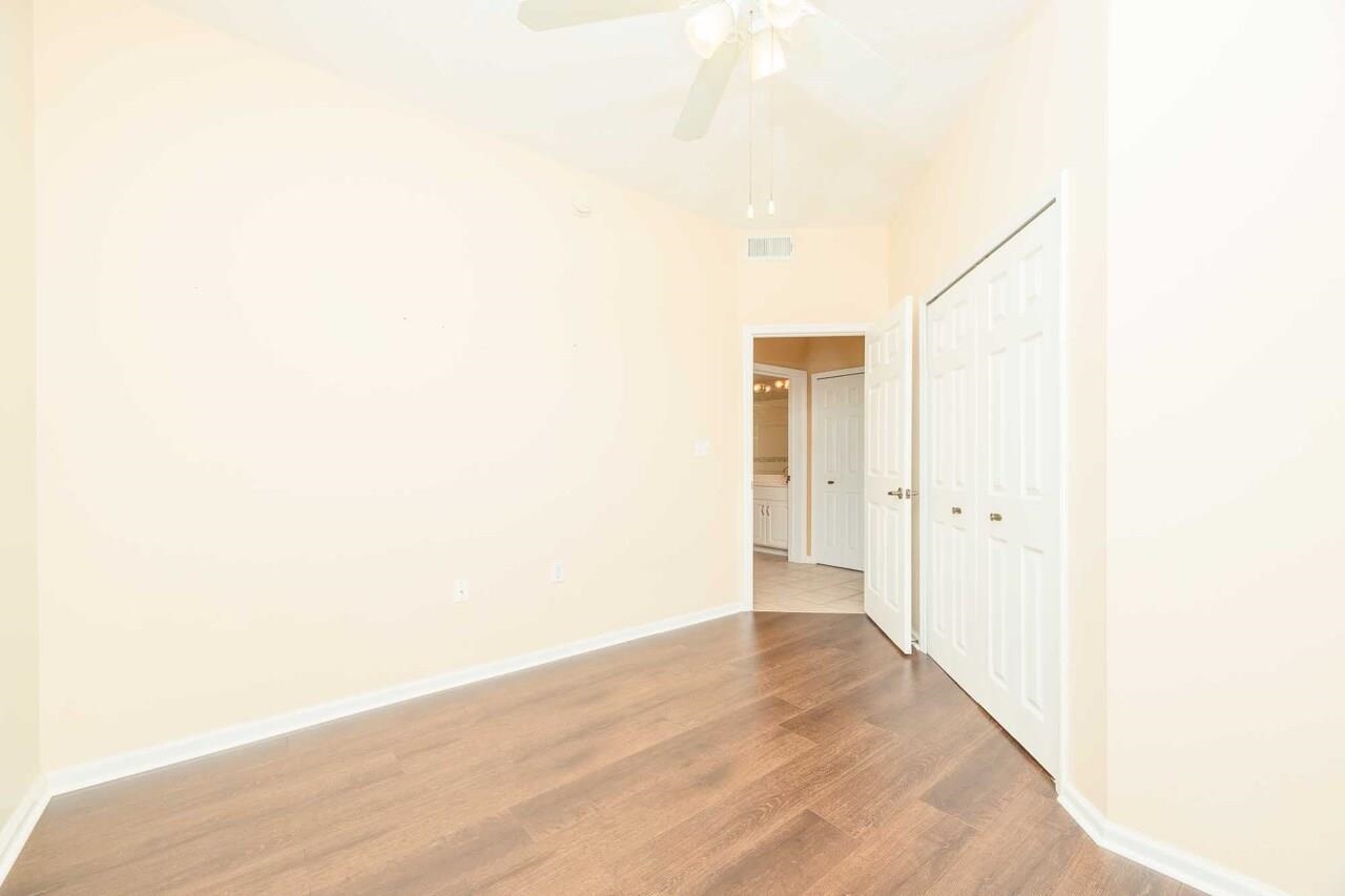 Image 34 of 47 For 1700 Prestwick Pl