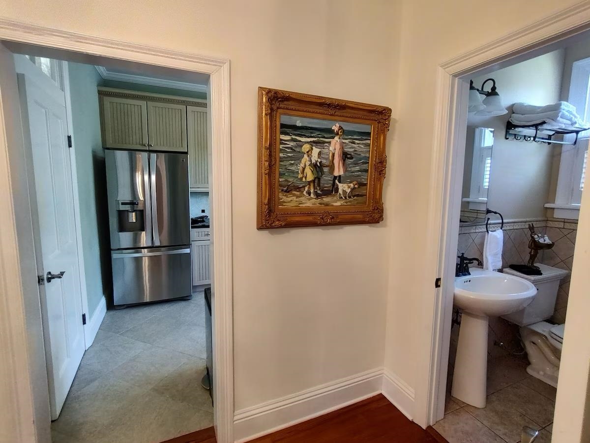 Image 14 of 41 For 172 Cordova St  4&13u