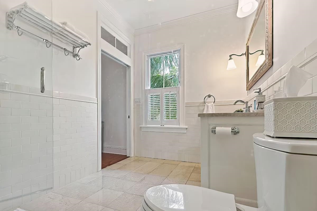 Image 21 of 41 For 172 Cordova St  4&13u