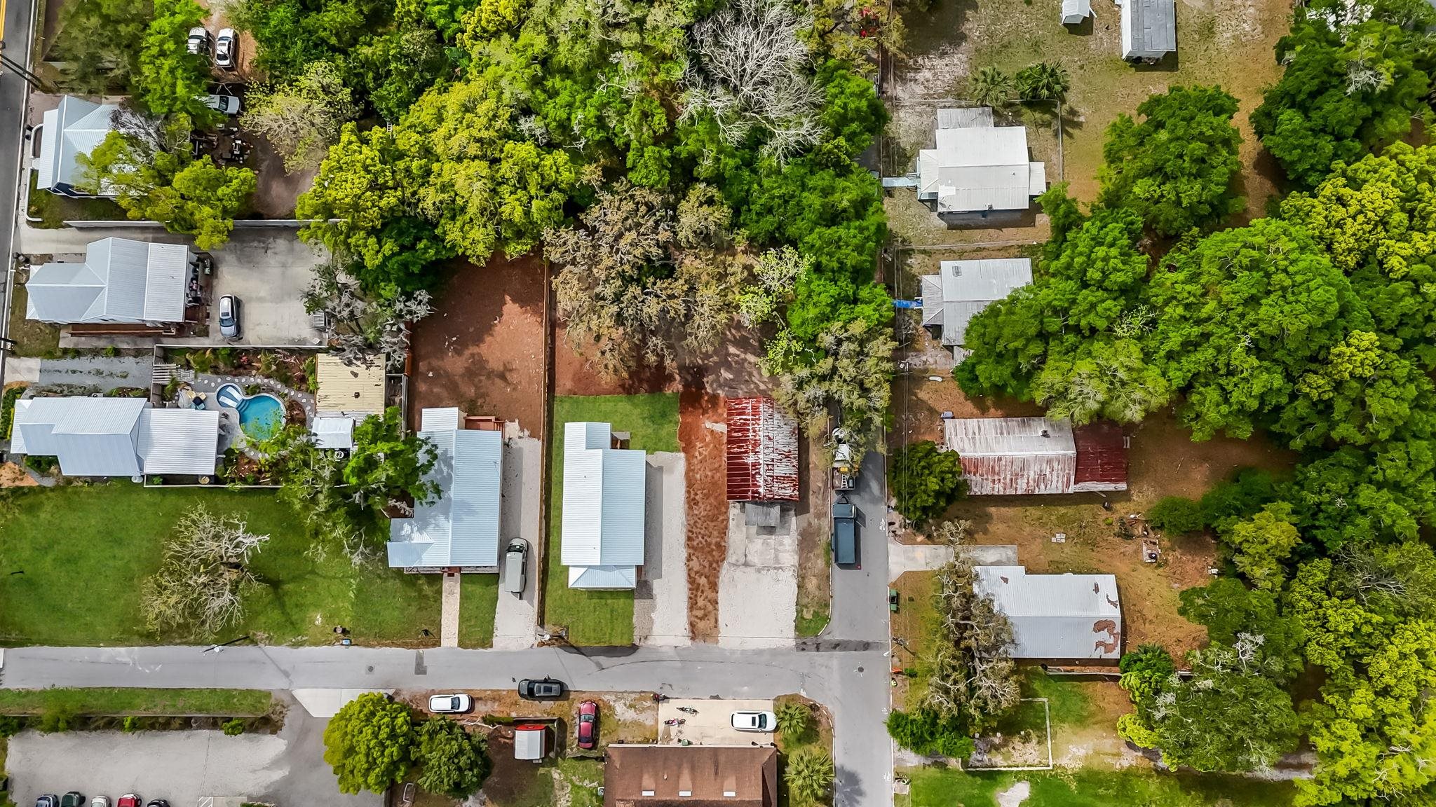 Image 38 of 39 For 98 Bruen St  