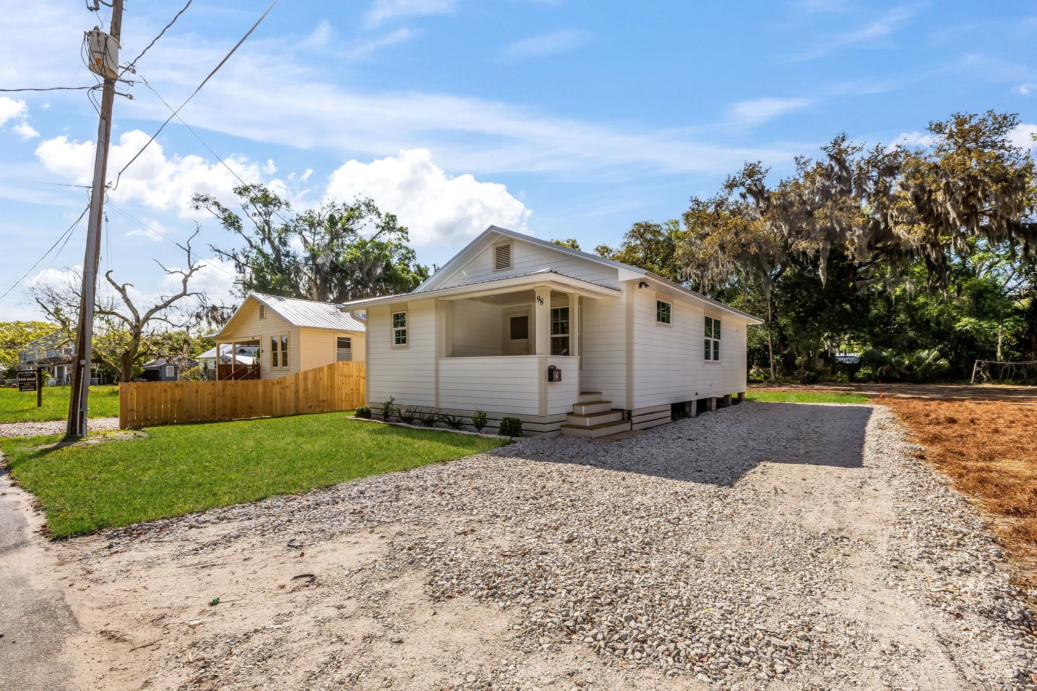 Image 39 of 39 For 98 Bruen St  