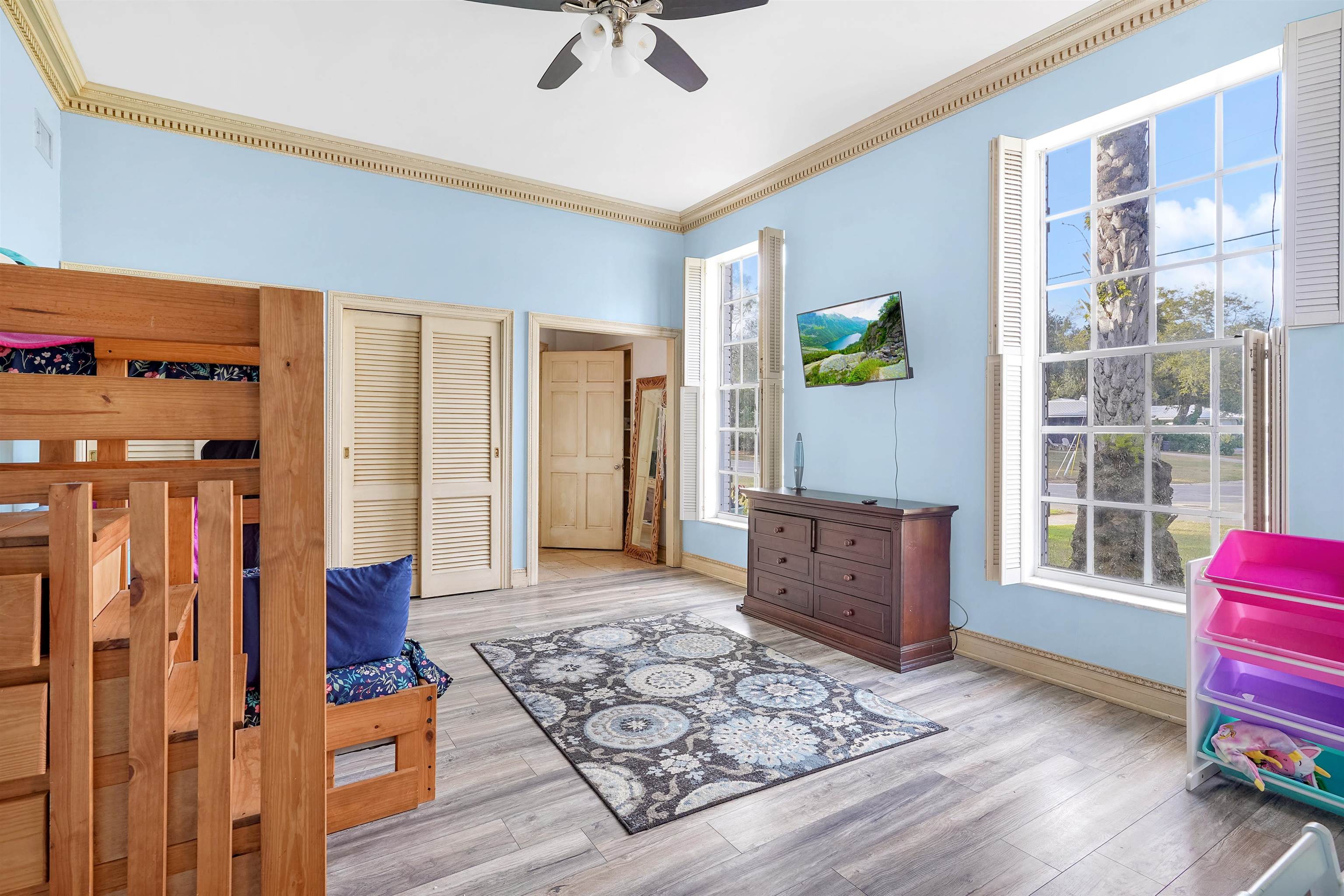 Image 31 of 50 For 40 Willow Drive