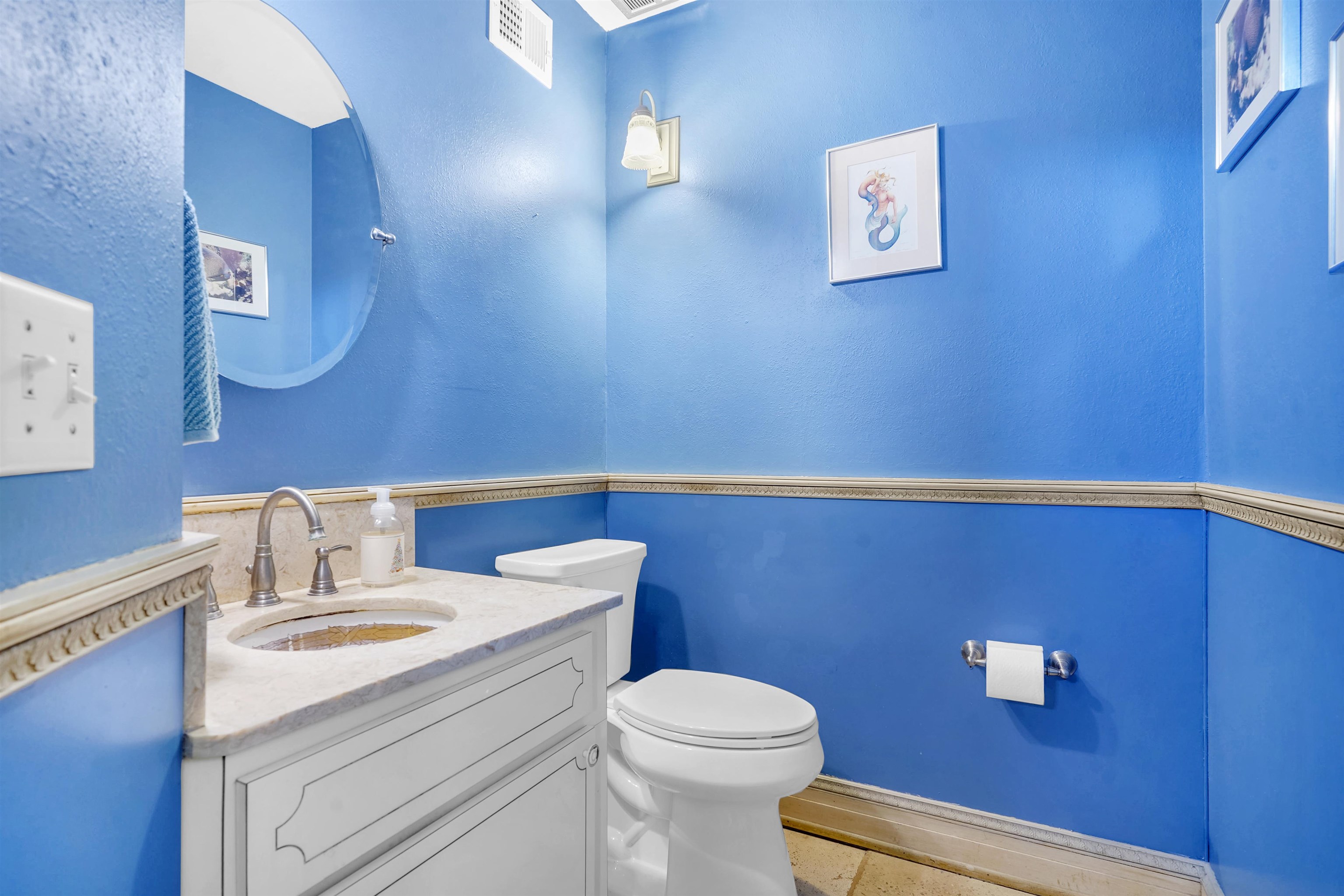 Image 39 of 50 For 40 Willow Drive