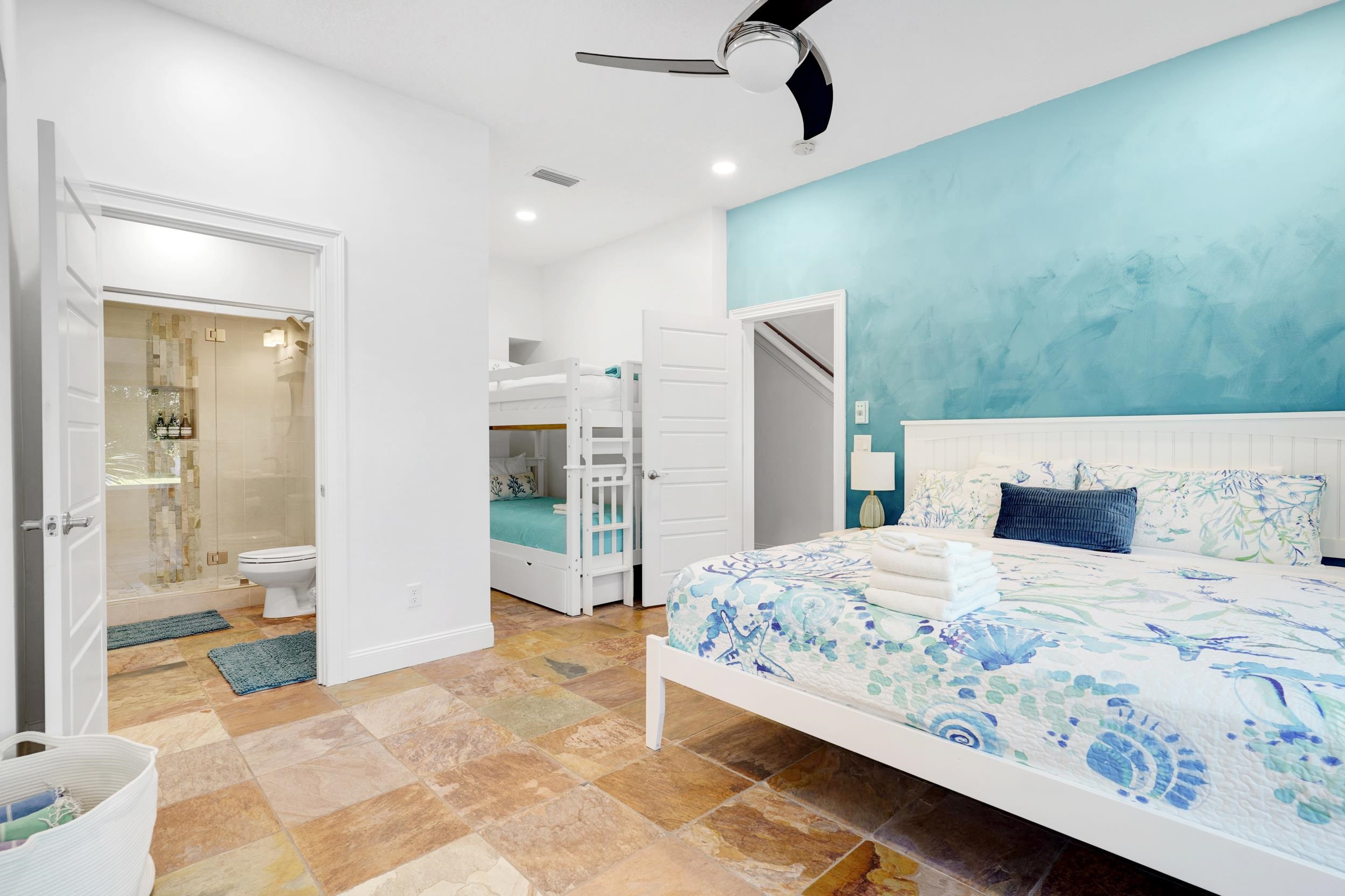 Image 17 of 60 For 2696 Palencia St