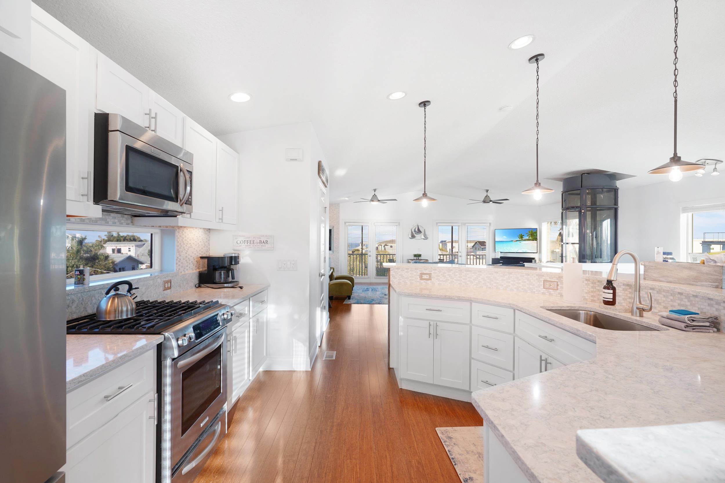 Image 6 of 60 For 2696 Palencia St