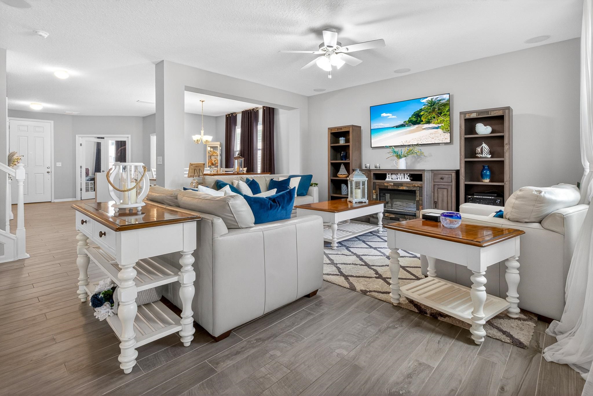 Image 2 of 59 For 3017 Angora Bay Dr