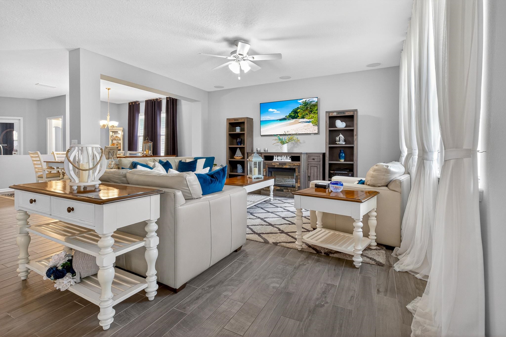 Image 21 of 59 For 3017 Angora Bay Dr